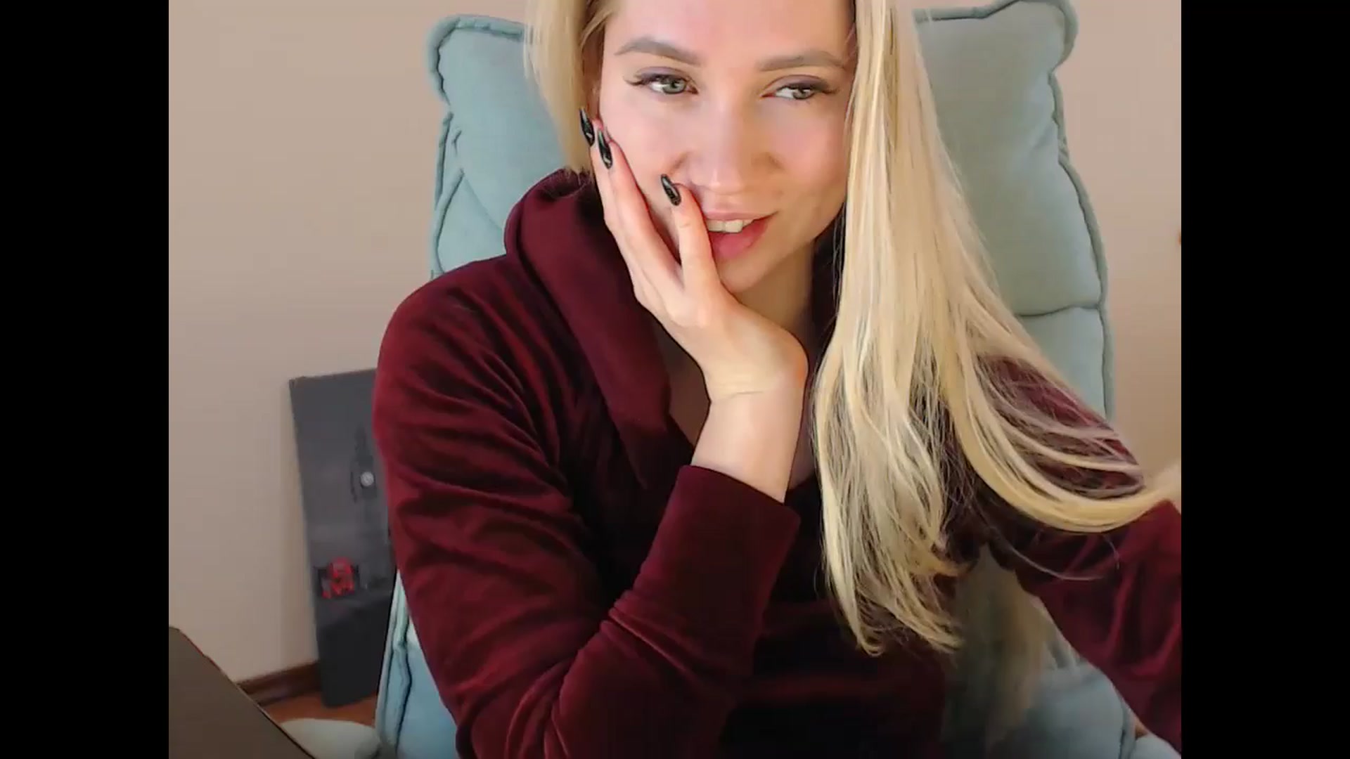 Gallery image thumbnail from Miss_Sylvia's myfreecams stream on, 01/01/2025, 18:53 image 5 of 20