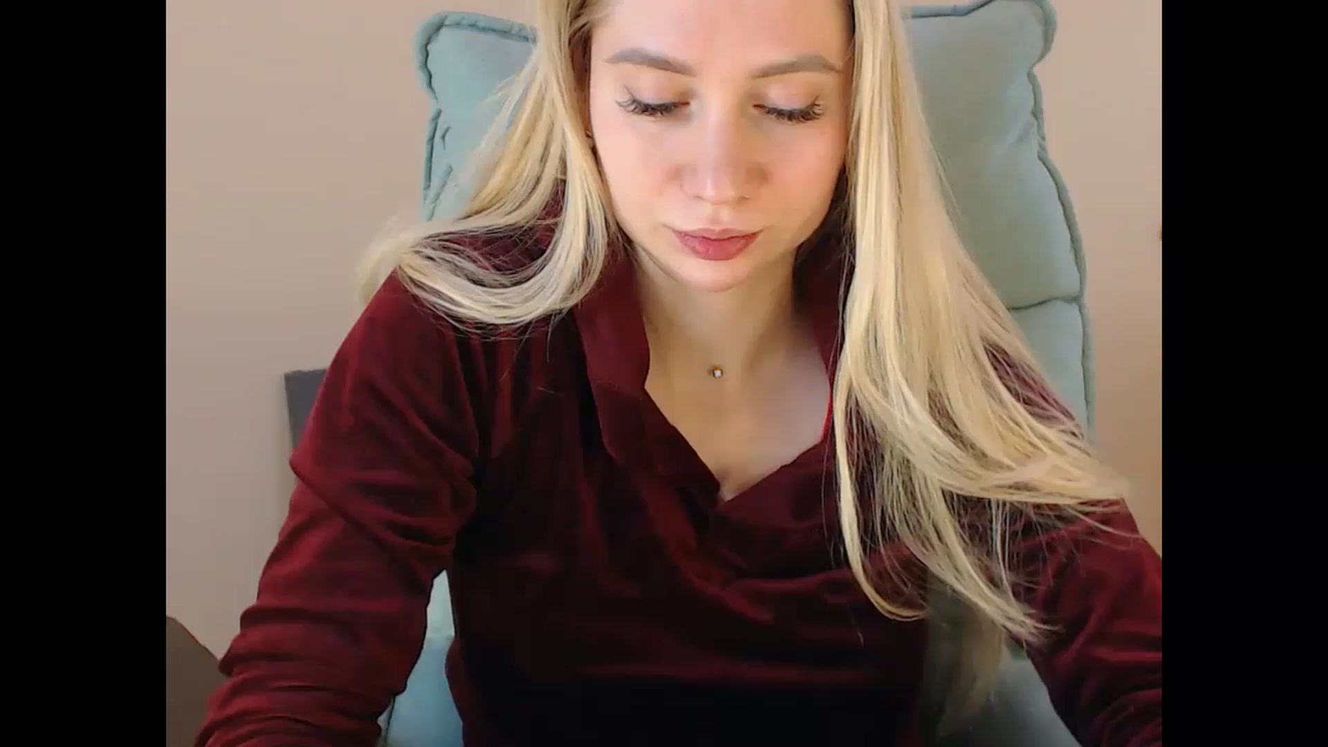 Gallery image thumbnail from Miss_Sylvia's myfreecams stream on, 01/01/2025, 18:53 image 4 of 20