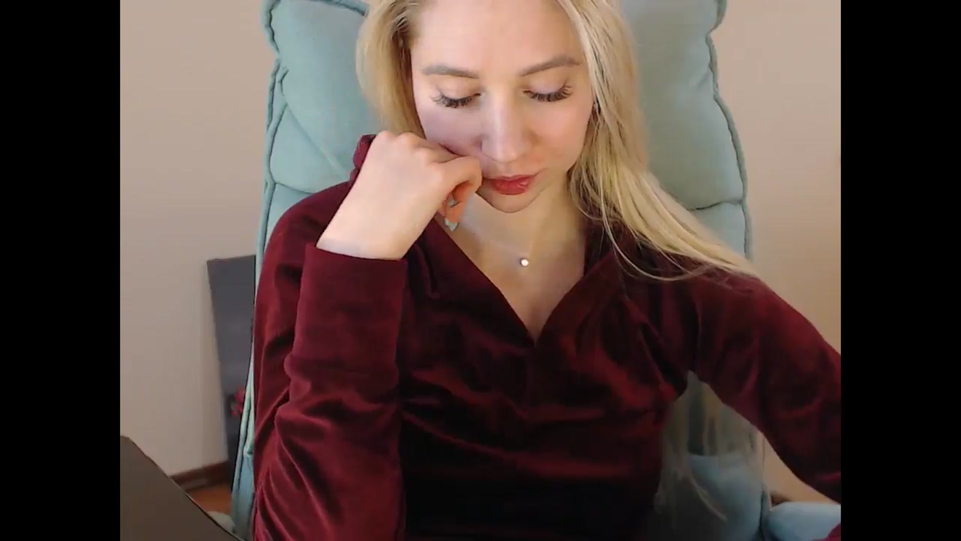 Gallery image thumbnail from Miss_Sylvia's myfreecams stream on, 01/01/2025, 21:21 image 9 of 20