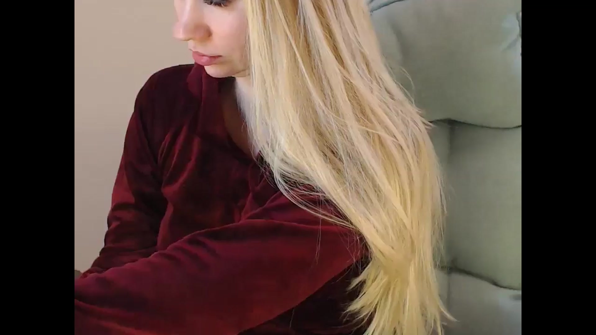 Gallery image thumbnail from Miss_Sylvia's myfreecams stream on, 01/01/2025, 21:21 image 16 of 20