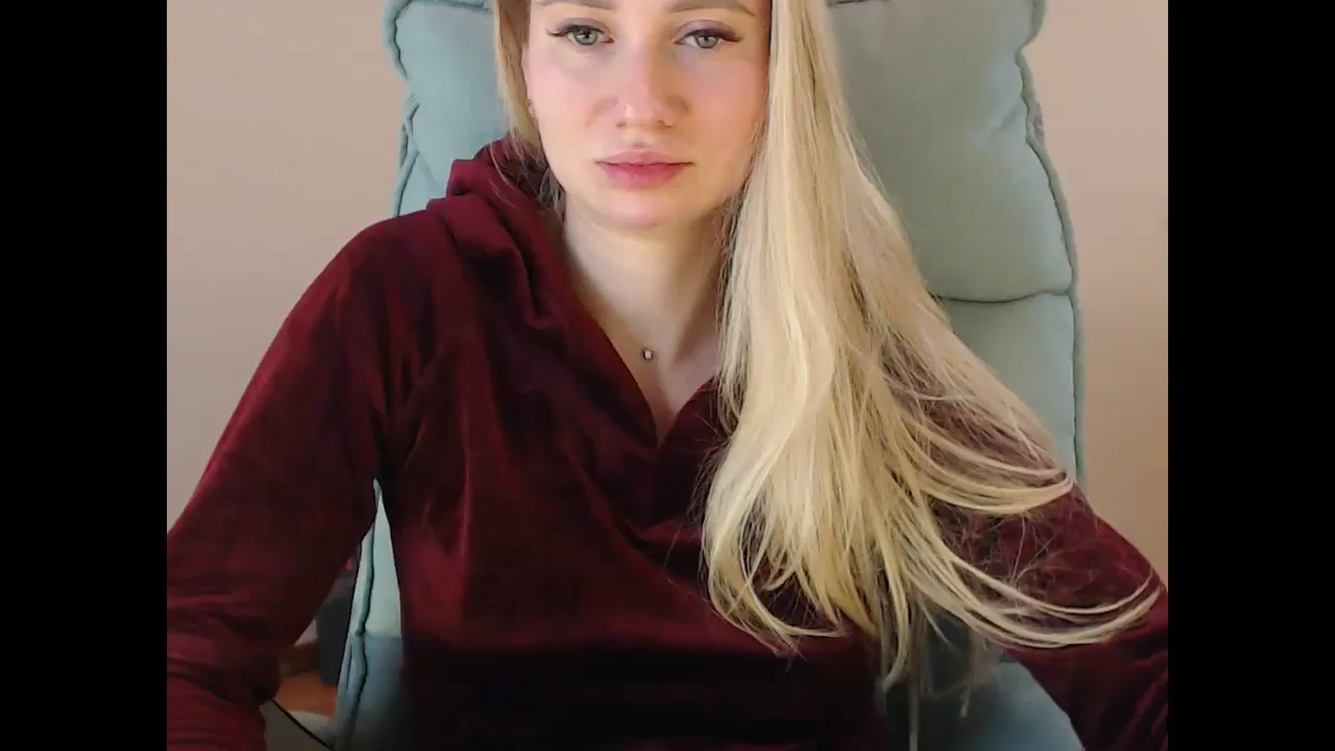 Gallery image thumbnail from Miss_Sylvia's myfreecams stream on, 01/01/2025, 21:21 image 2 of 20