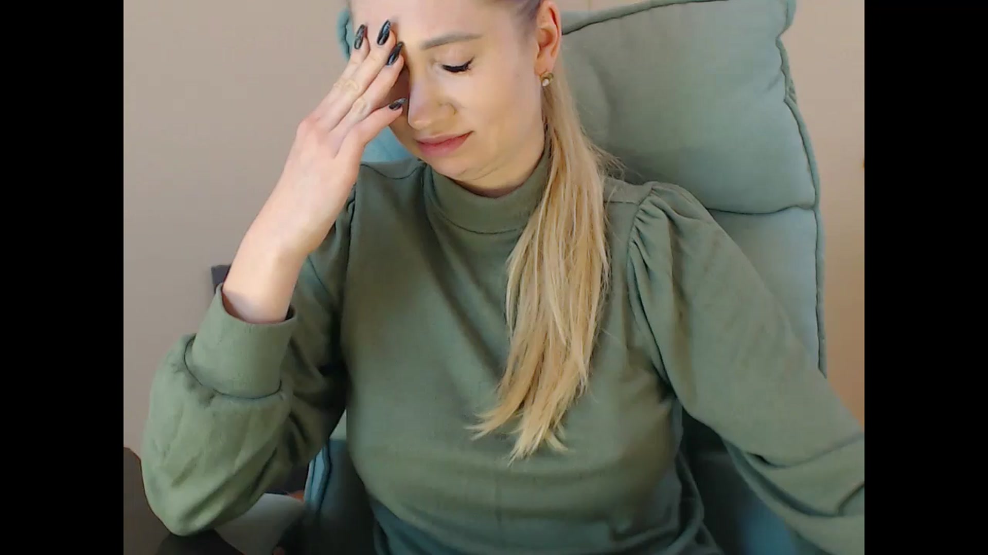 Gallery image thumbnail from Miss_Sylvia's myfreecams stream on, 01/02/2025, 17:03 image 13 of 20