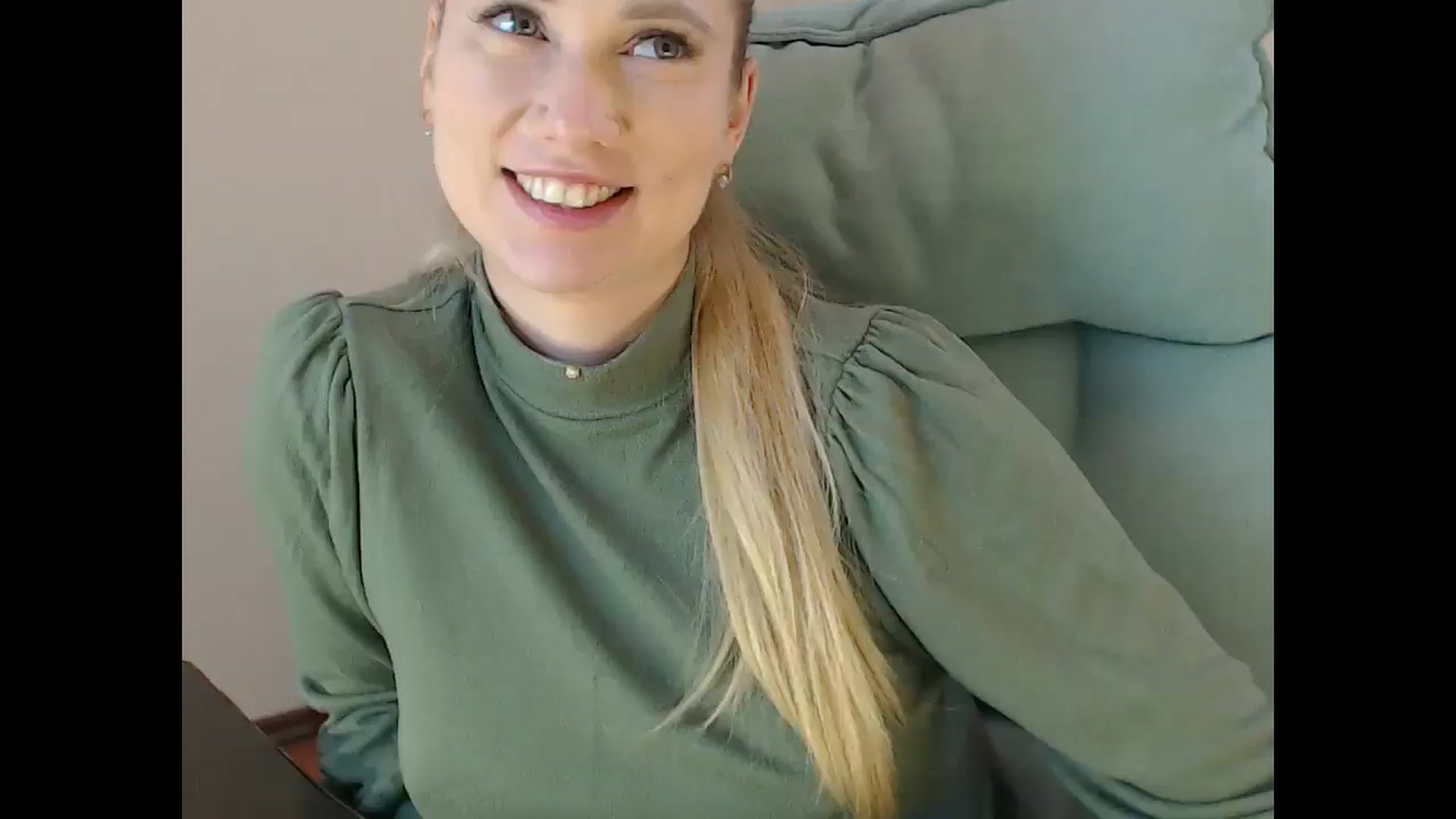Gallery image thumbnail from Miss_Sylvia's myfreecams stream on, 01/02/2025, 18:34 image 2 of 20