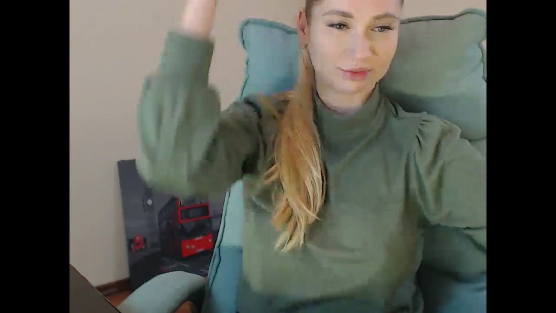 Gallery image thumbnail from Miss_Sylvia's myfreecams stream on, 01/02/2025, 20:28 image 11 of 20
