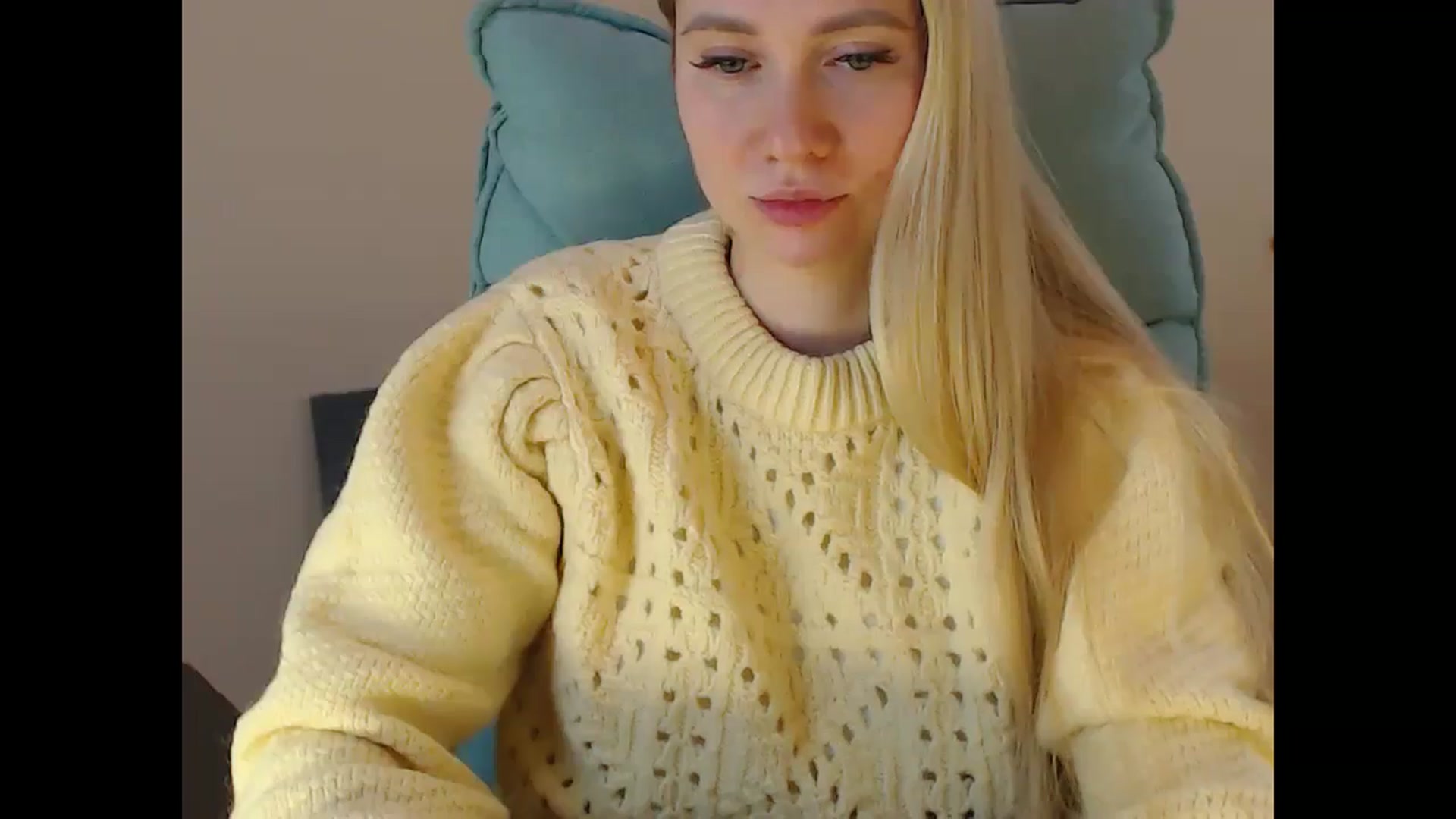 Gallery image thumbnail from Miss_Sylvia's myfreecams stream on, 01/03/2025, 19:58 image 8 of 20
