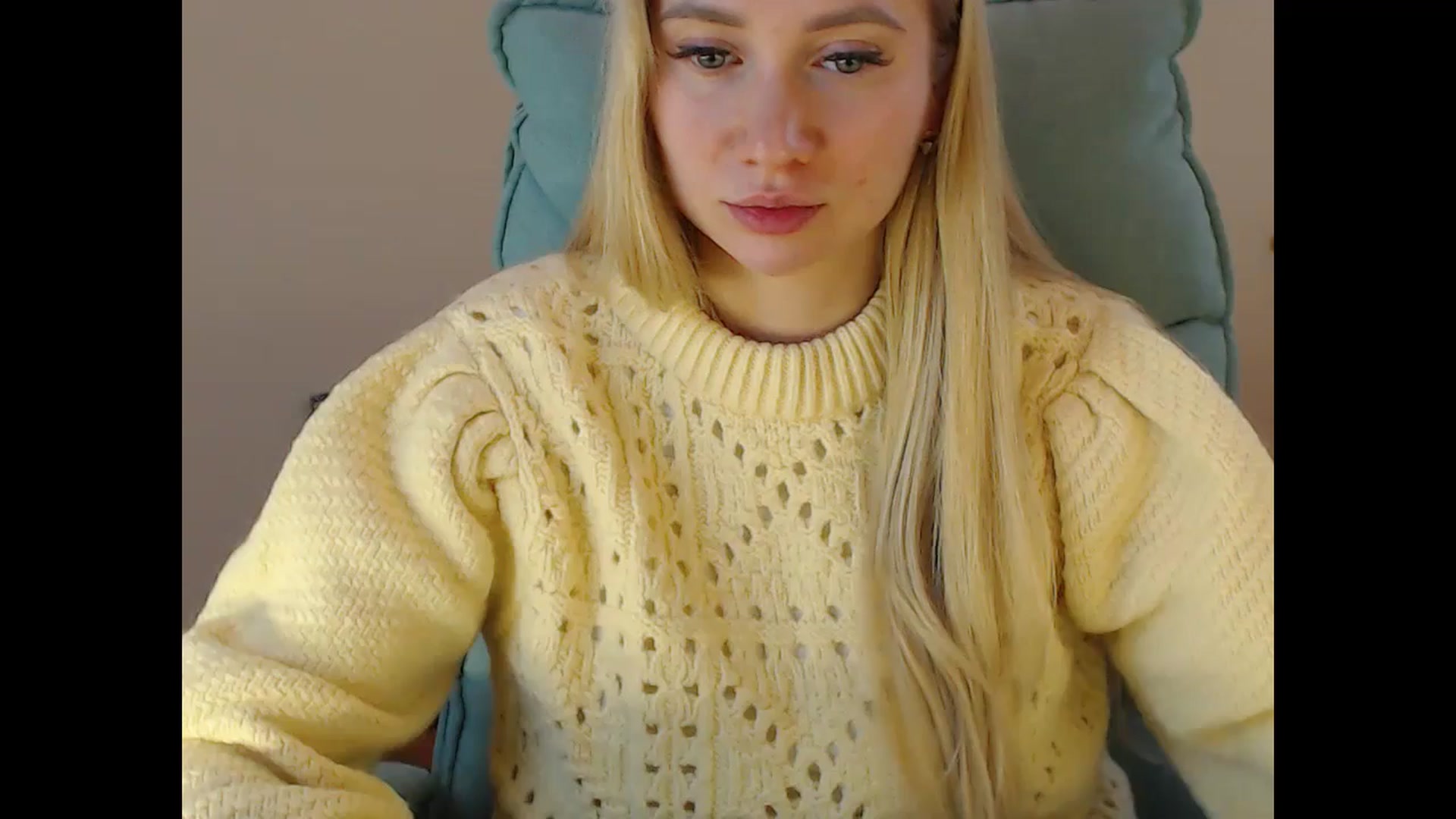 Gallery image thumbnail from Miss_Sylvia's myfreecams stream on, 01/03/2025, 19:58 image 6 of 20