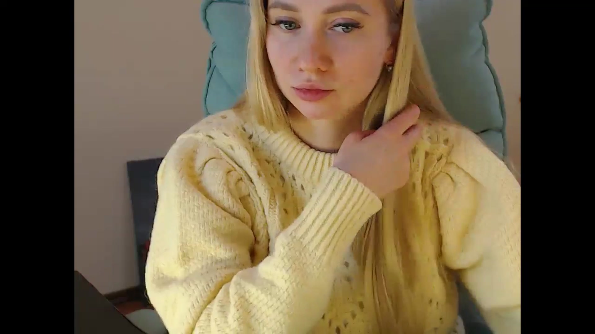 Gallery image thumbnail from Miss_Sylvia's myfreecams stream on, 01/03/2025, 19:58 image 5 of 20