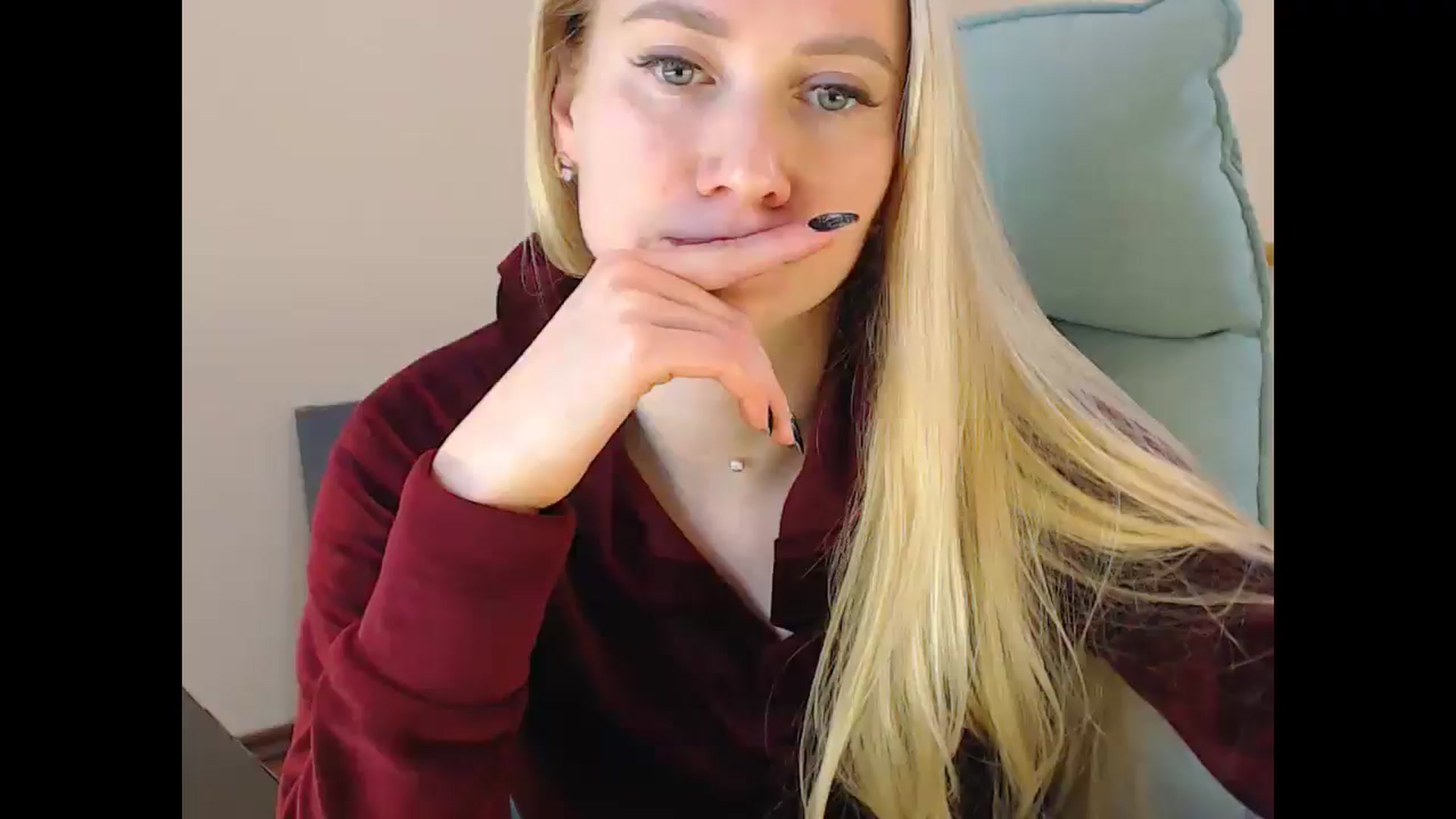 Gallery image thumbnail from Miss_Sylvia's myfreecams stream on, 01/04/2025, 18:30 image 10 of 20