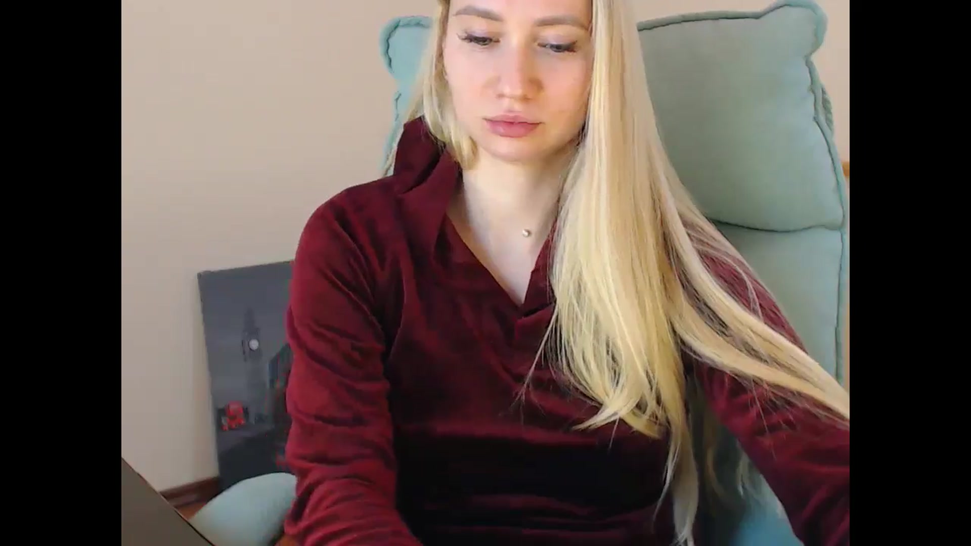 Gallery image thumbnail from Miss_Sylvia's myfreecams stream on, 01/04/2025, 18:30 image 8 of 20