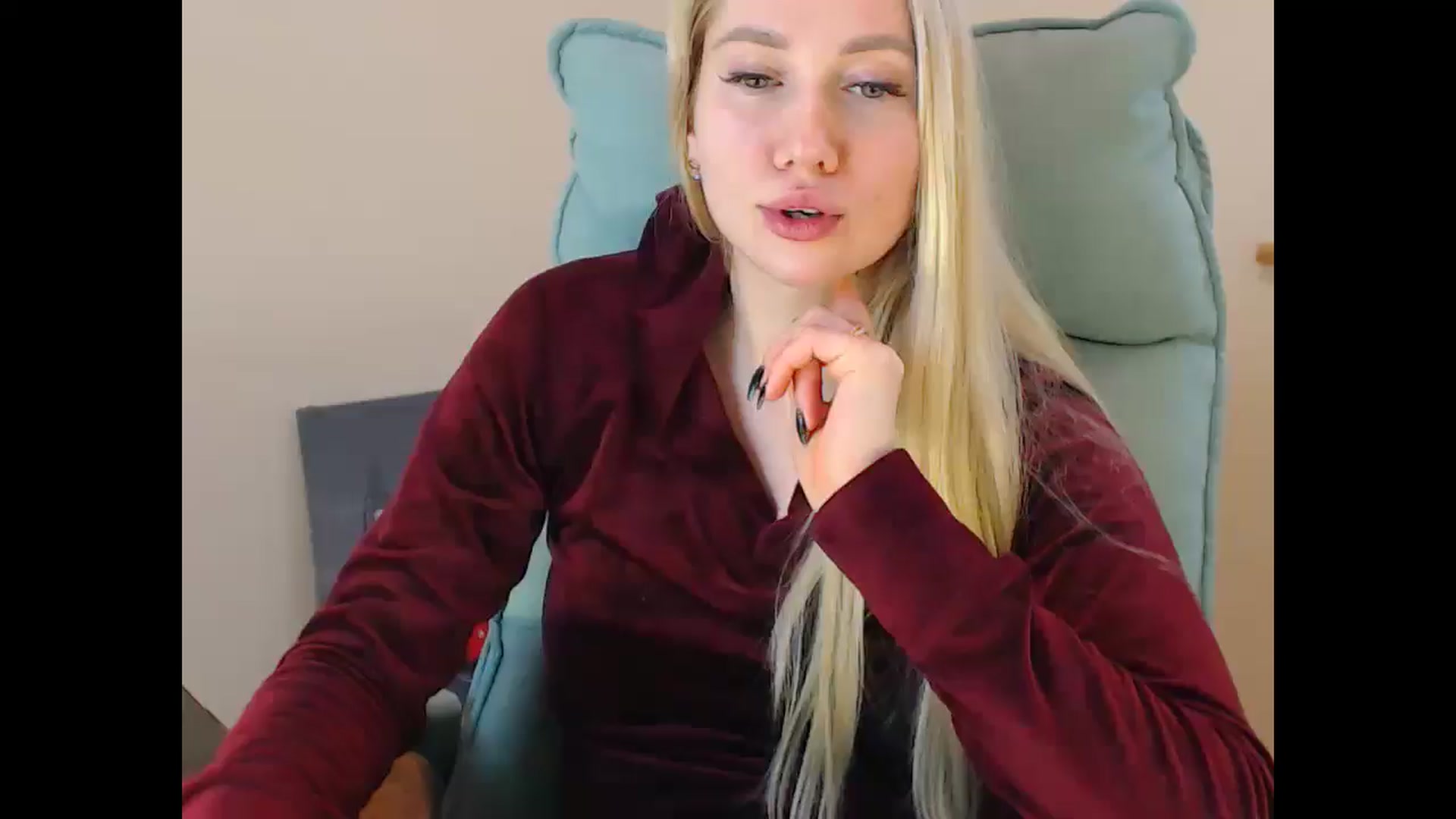 Gallery image thumbnail from Miss_Sylvia's myfreecams stream on, 01/04/2025, 18:30 image 17 of 20