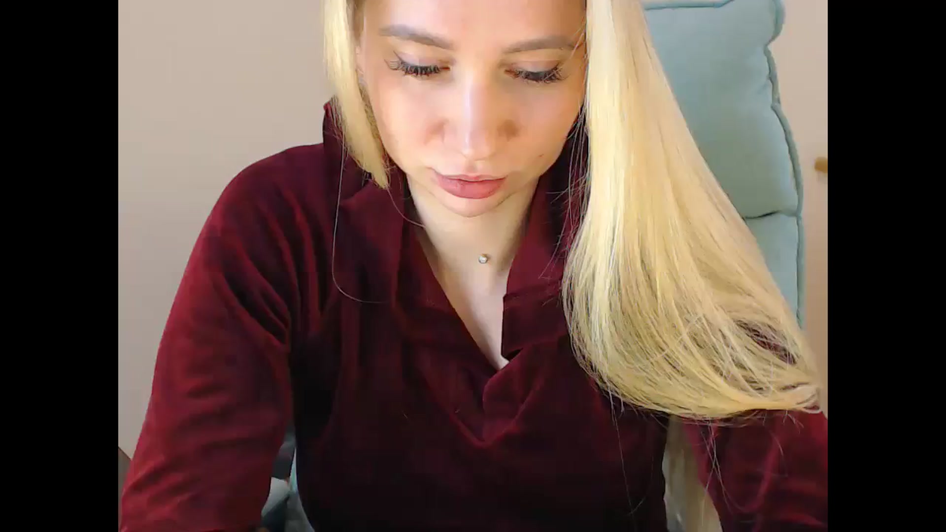 Gallery image thumbnail from Miss_Sylvia's myfreecams stream on, 01/04/2025, 18:30 image 6 of 20