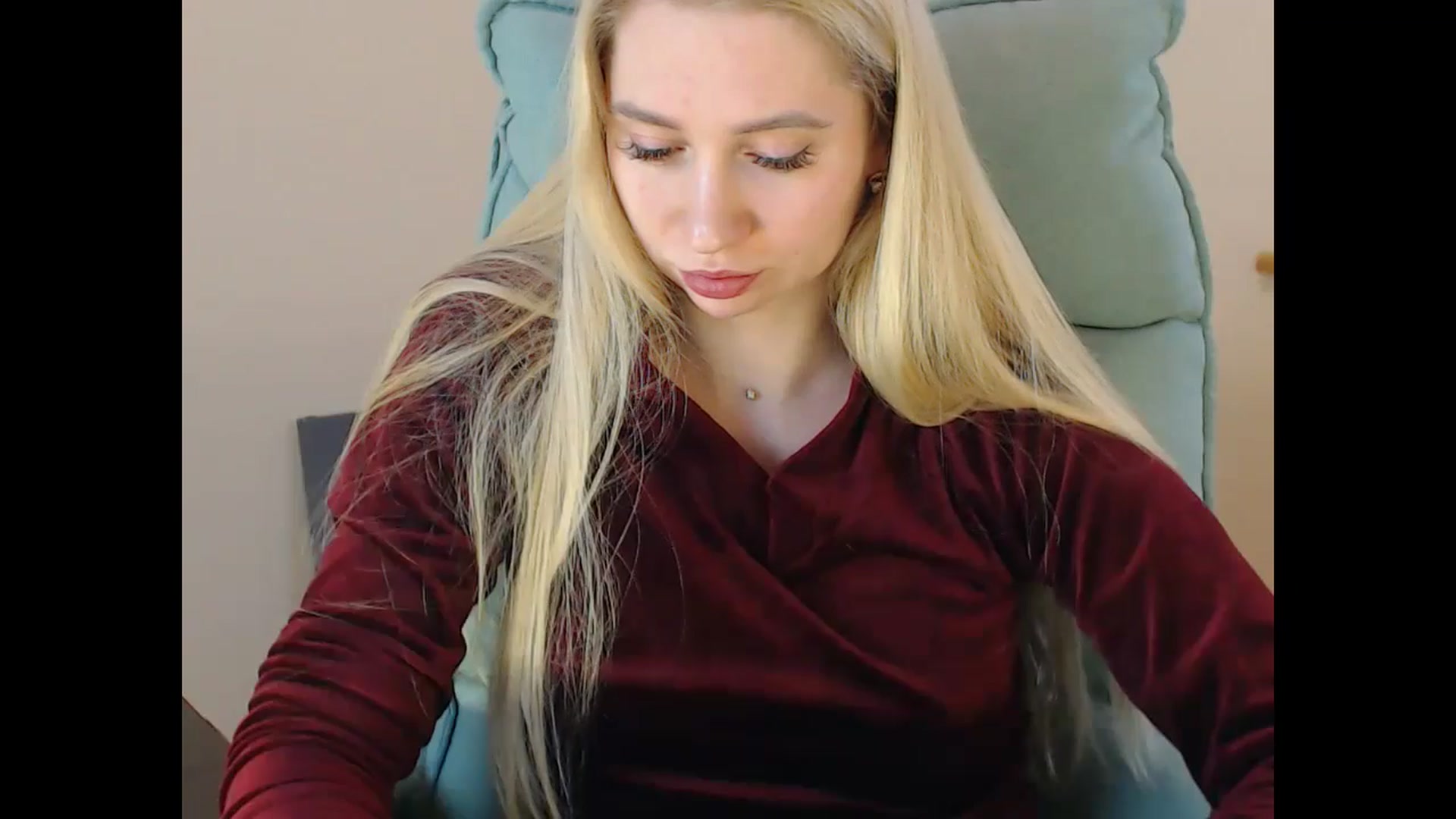 Gallery image thumbnail from Miss_Sylvia's myfreecams stream on, 01/06/2025, 16:40 image 9 of 20