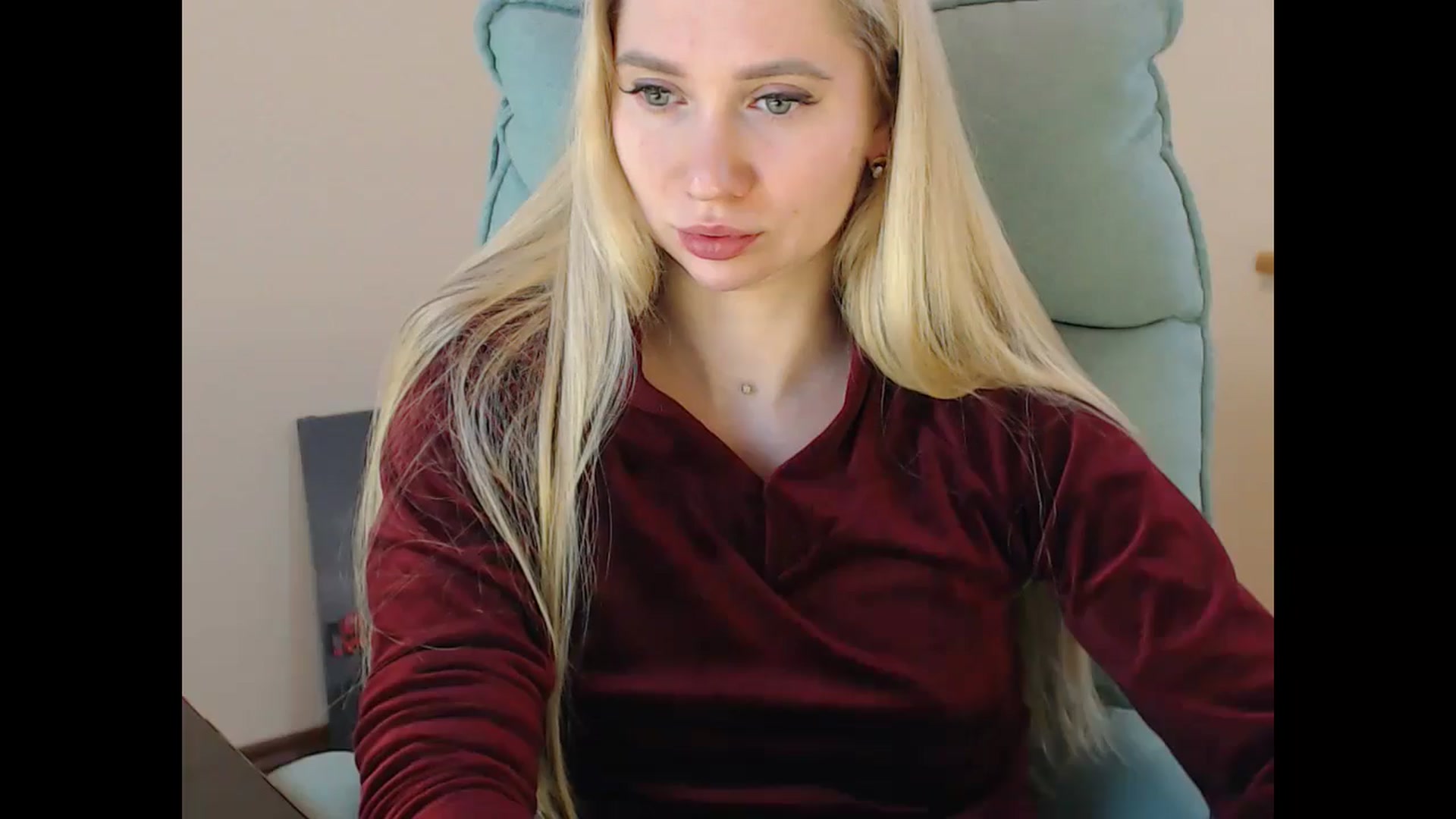 Gallery image thumbnail from Miss_Sylvia's myfreecams stream on, 01/06/2025, 16:40 image 7 of 20