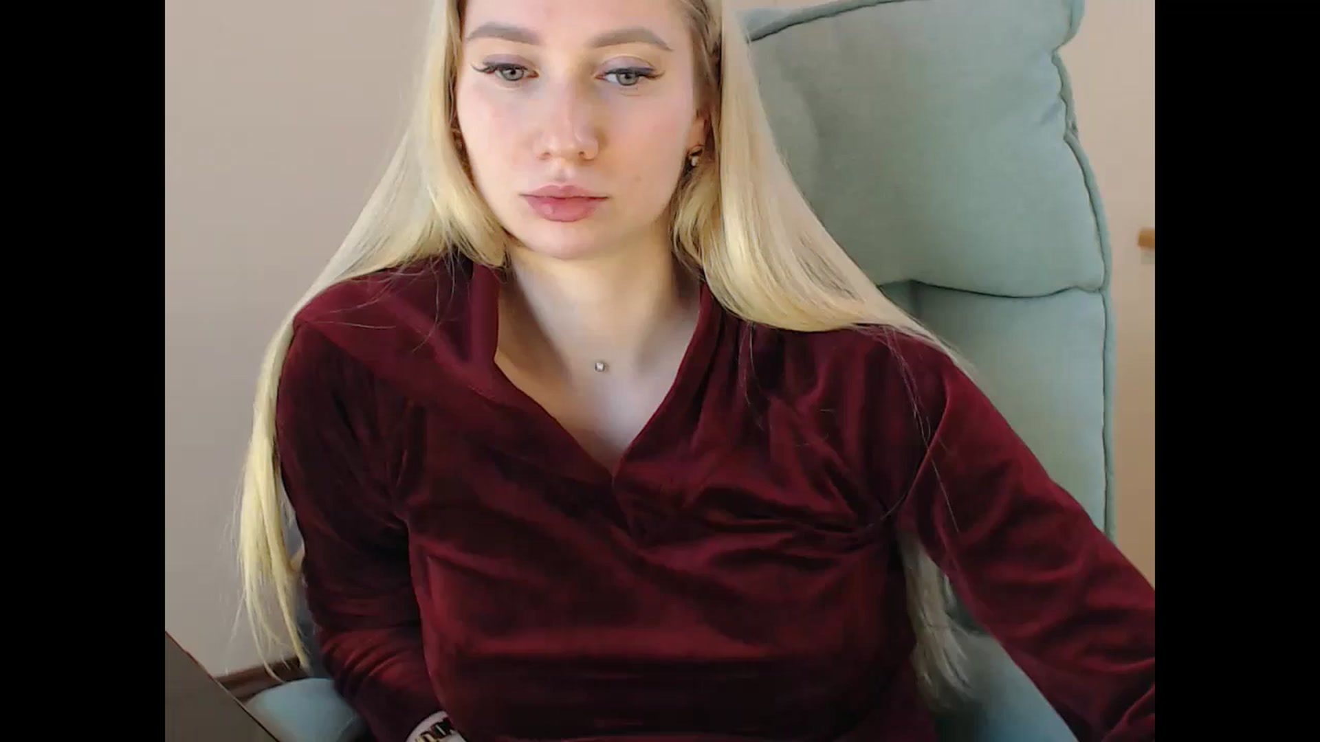 Gallery image thumbnail from Miss_Sylvia's myfreecams stream on, 01/06/2025, 16:40 image 1 of 20