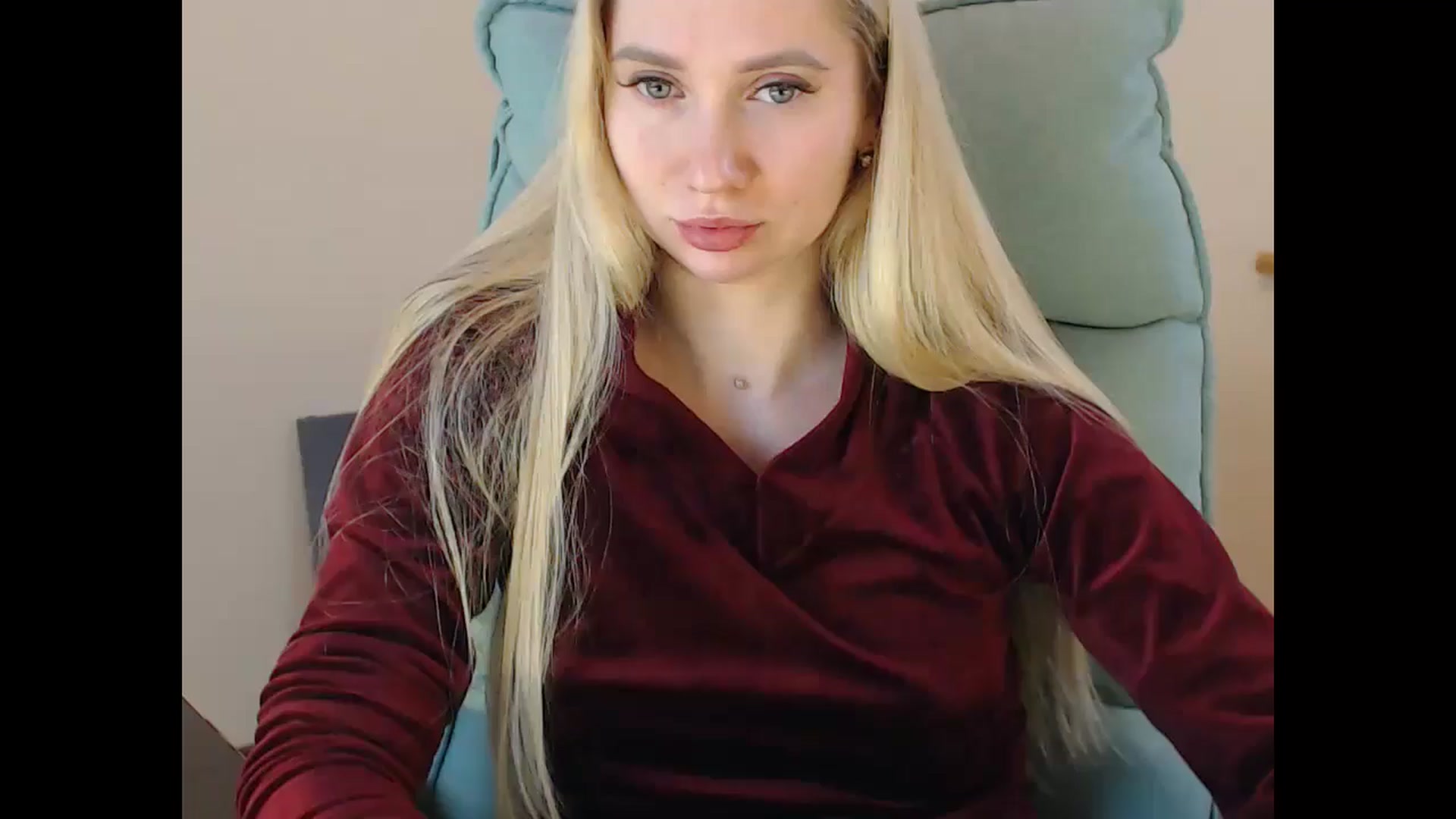 Gallery image thumbnail from Miss_Sylvia's myfreecams stream on, 01/06/2025, 16:40 image 5 of 20