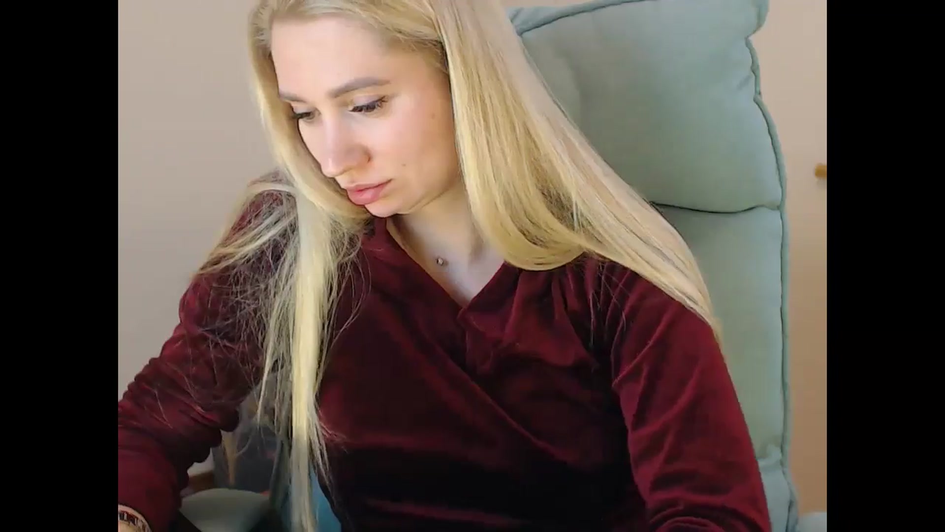 Gallery image thumbnail from Miss_Sylvia's myfreecams stream on, 01/06/2025, 16:40 image 10 of 20