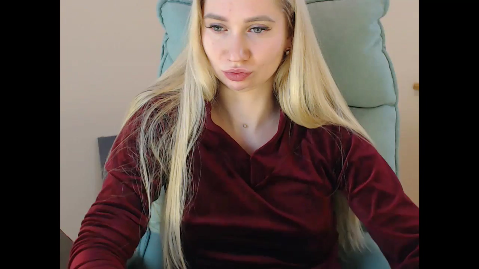 Gallery image thumbnail from Miss_Sylvia's myfreecams stream on, 01/06/2025, 16:40 image 6 of 20