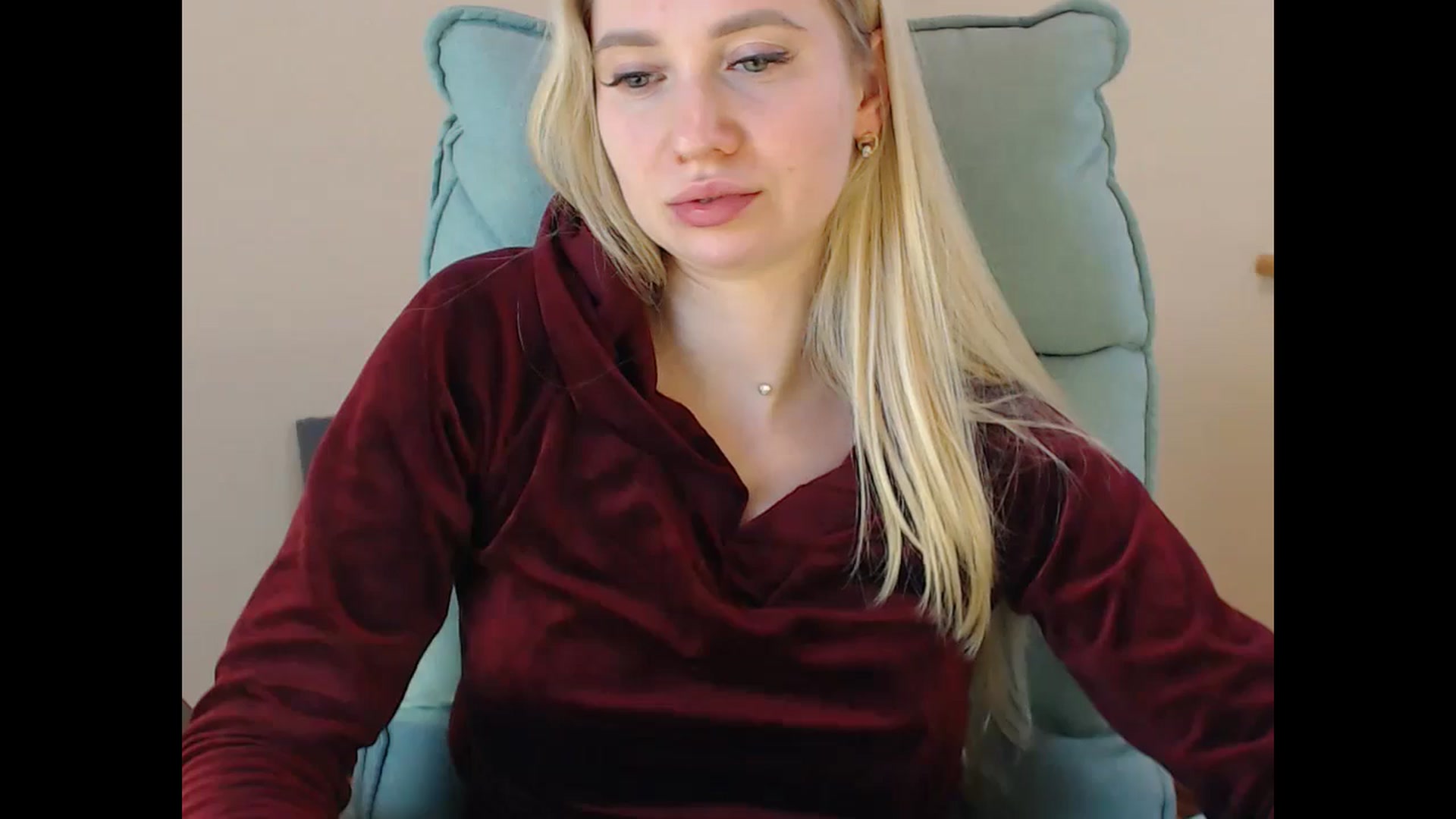 Gallery image thumbnail from Miss_Sylvia's myfreecams stream on, 01/06/2025, 17:47 image 14 of 20