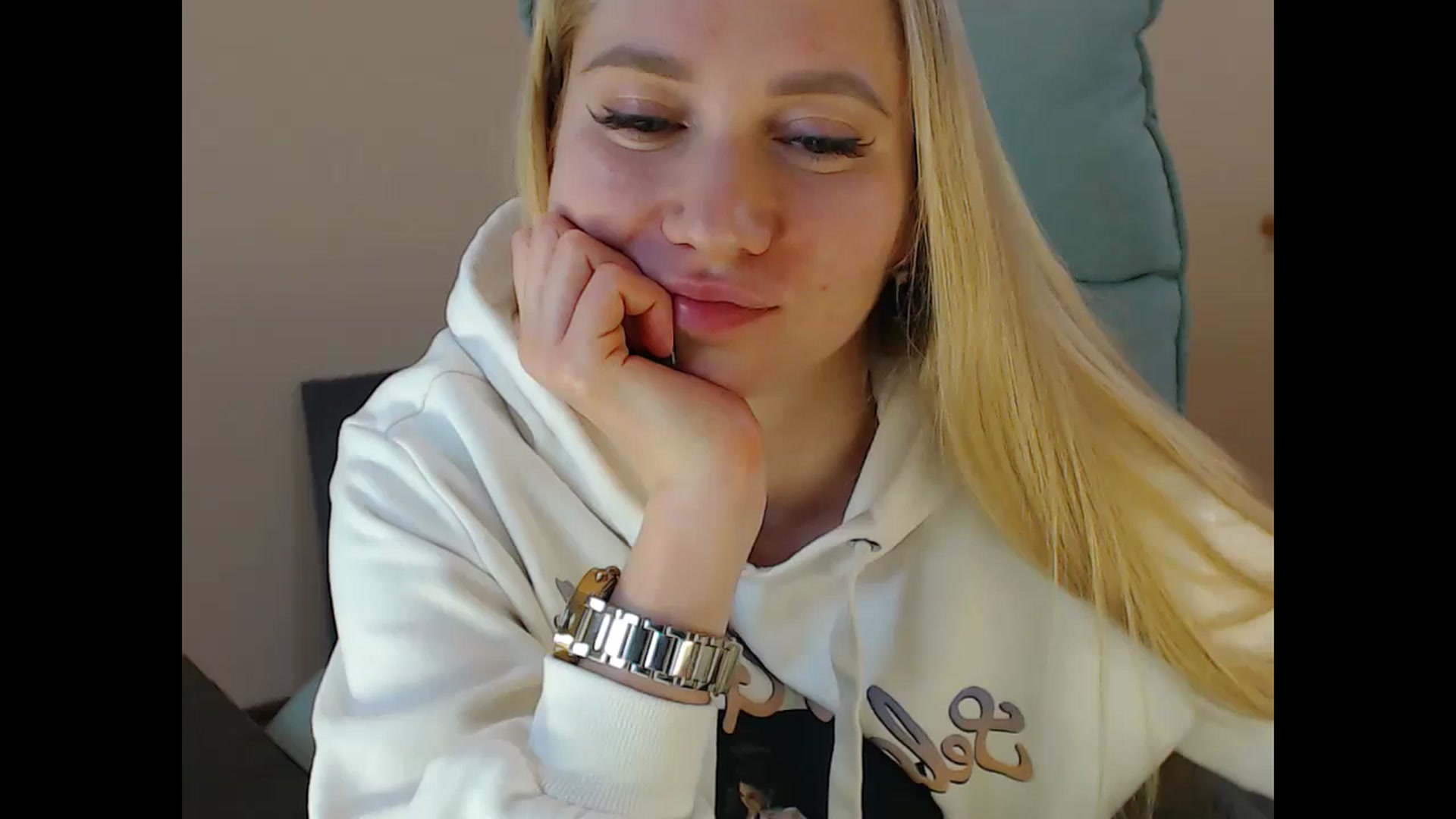 Gallery image thumbnail from Miss_Sylvia's myfreecams stream on, 01/07/2025, 16:22 image 17 of 20