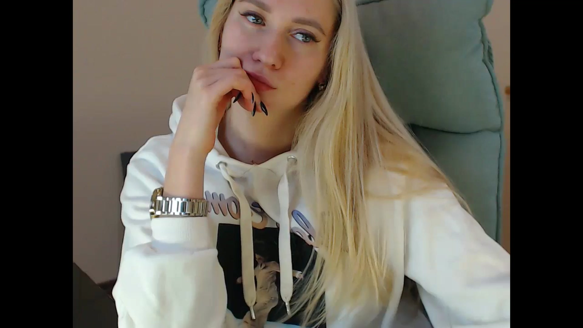 Gallery image thumbnail from Miss_Sylvia's myfreecams stream on, 01/07/2025, 16:22 image 4 of 20