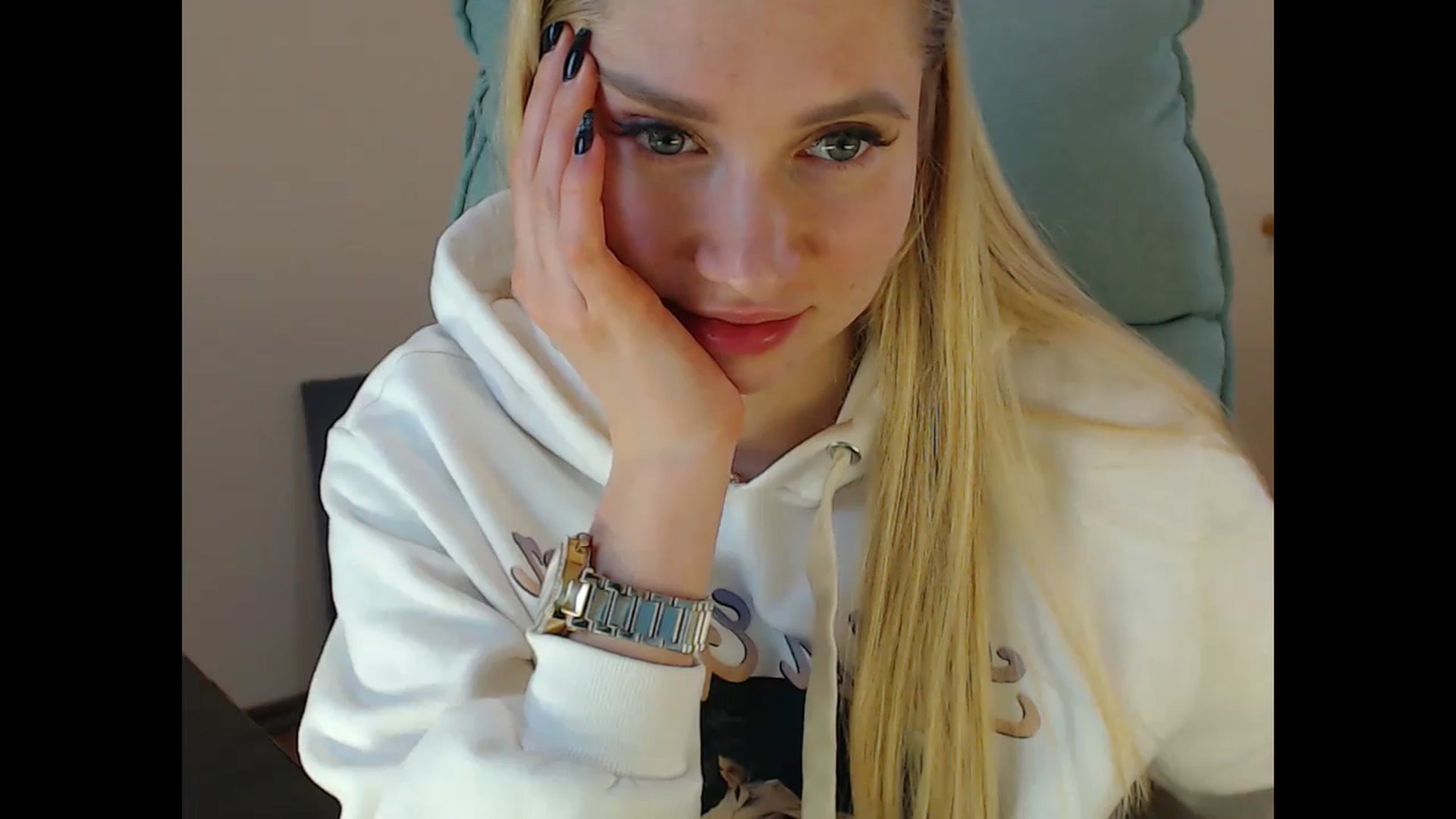 Gallery image thumbnail from Miss_Sylvia's myfreecams stream on, 01/07/2025, 16:22 image 18 of 20