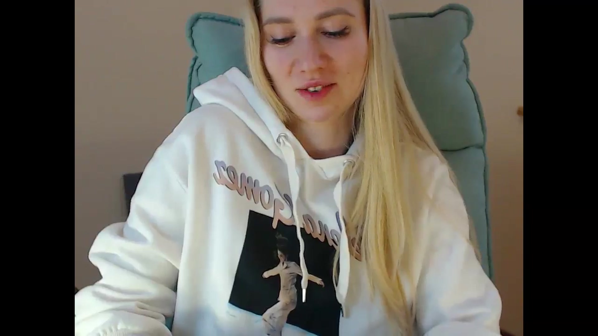 Gallery image thumbnail from Miss_Sylvia's myfreecams stream on, 01/07/2025, 18:05 image 3 of 20