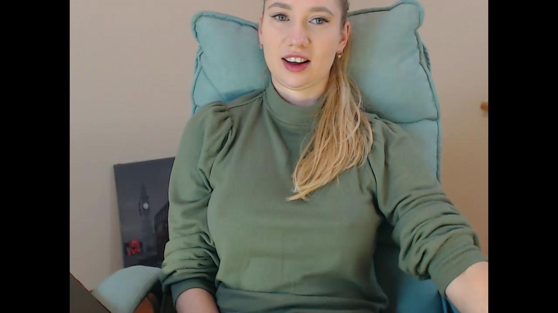 Gallery image thumbnail from Miss_Sylvia's myfreecams stream on, 01/09/2025, 17:01 image 3 of 20