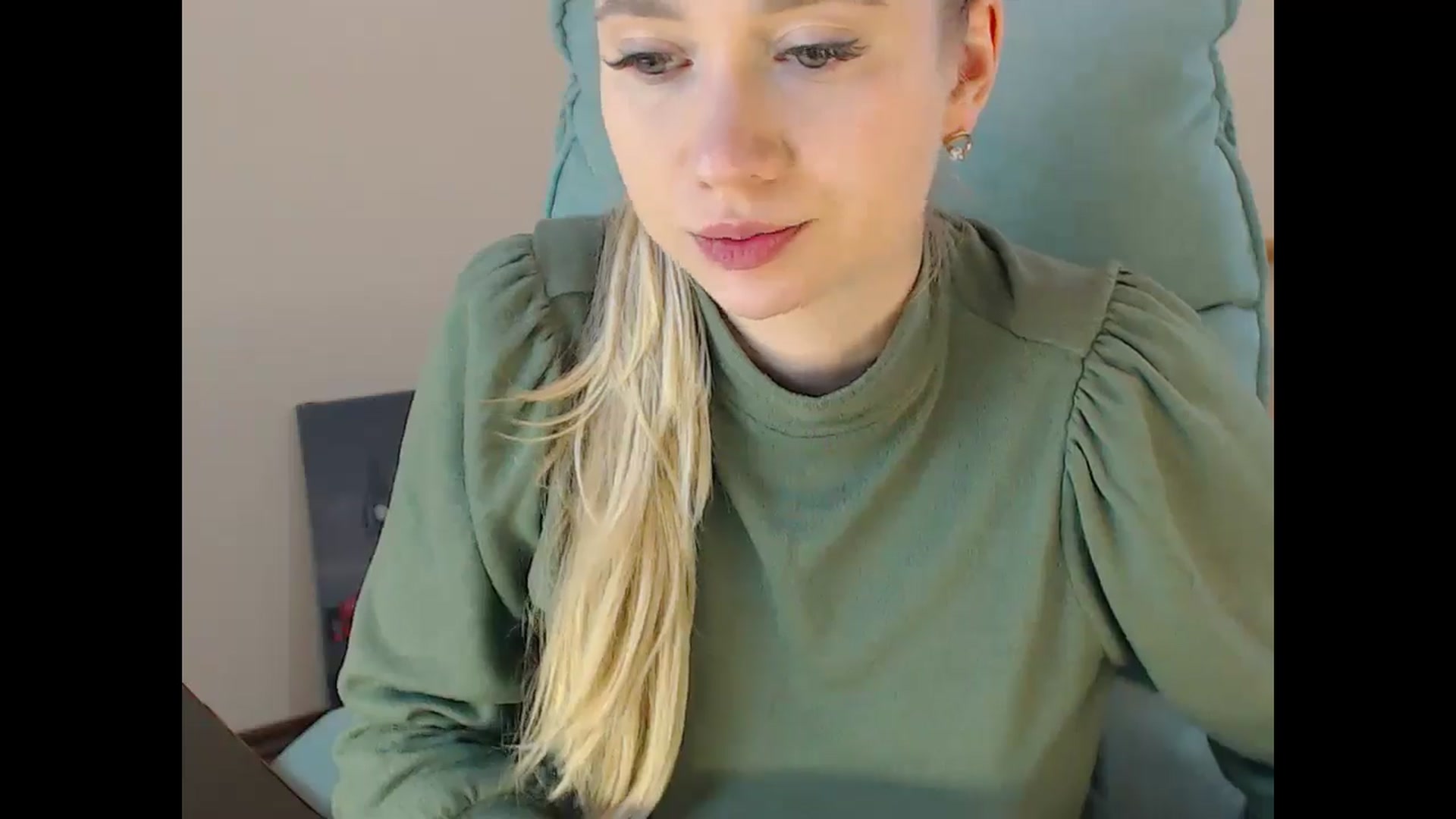 Gallery image thumbnail from Miss_Sylvia's myfreecams stream on, 01/09/2025, 18:30 image 19 of 20