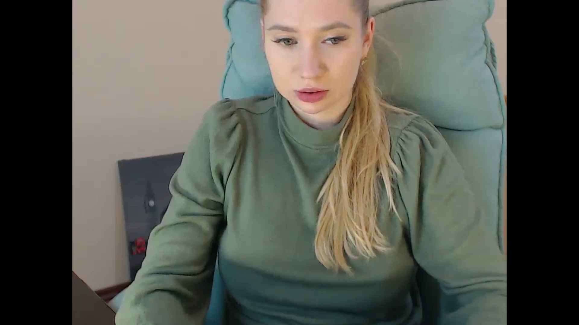 Gallery image thumbnail from Miss_Sylvia's myfreecams stream on, 01/09/2025, 18:30 image 18 of 20