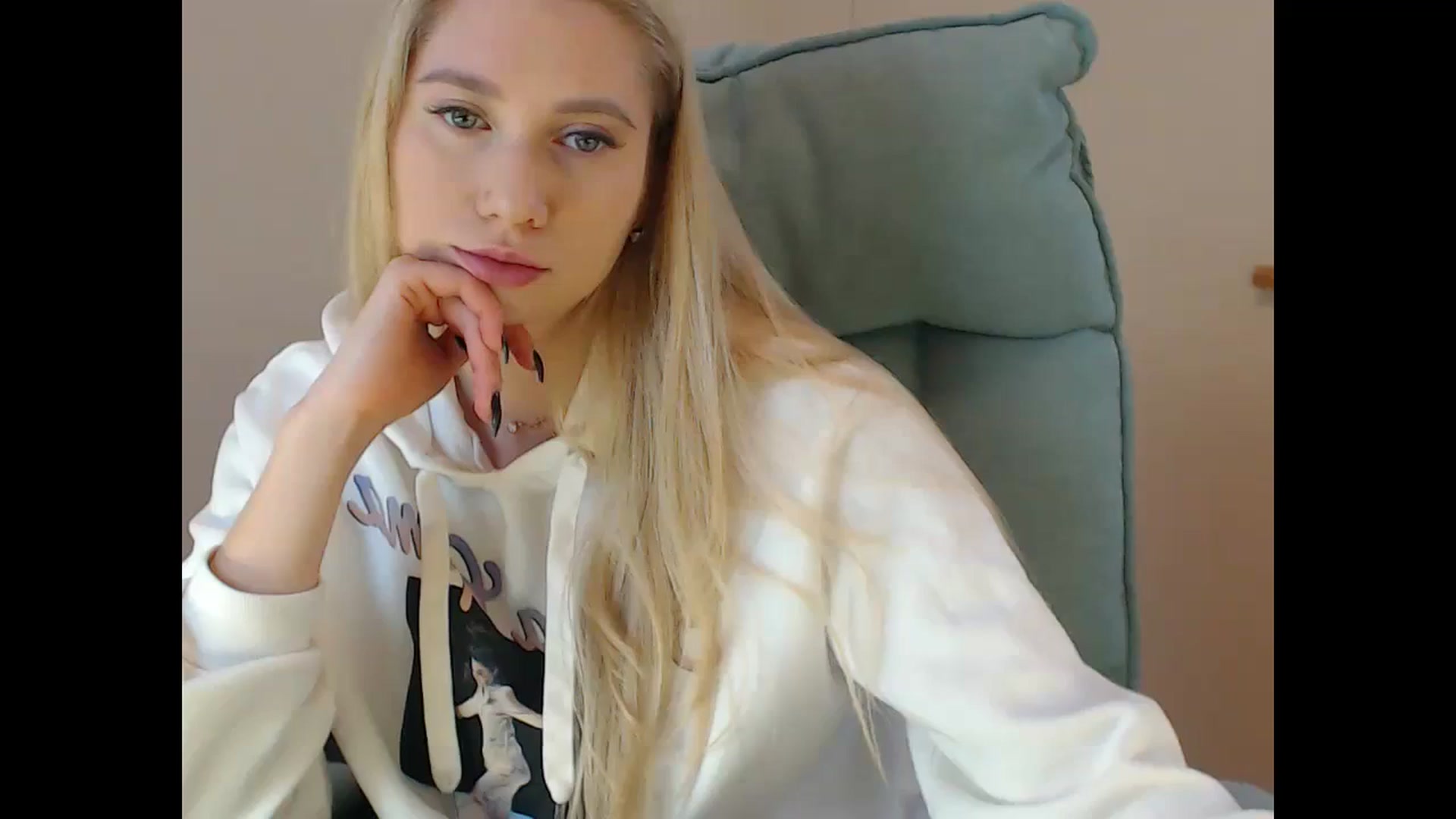 Gallery image thumbnail from Miss_Sylvia's myfreecams stream on, 01/11/2025, 17:12 image 5 of 20