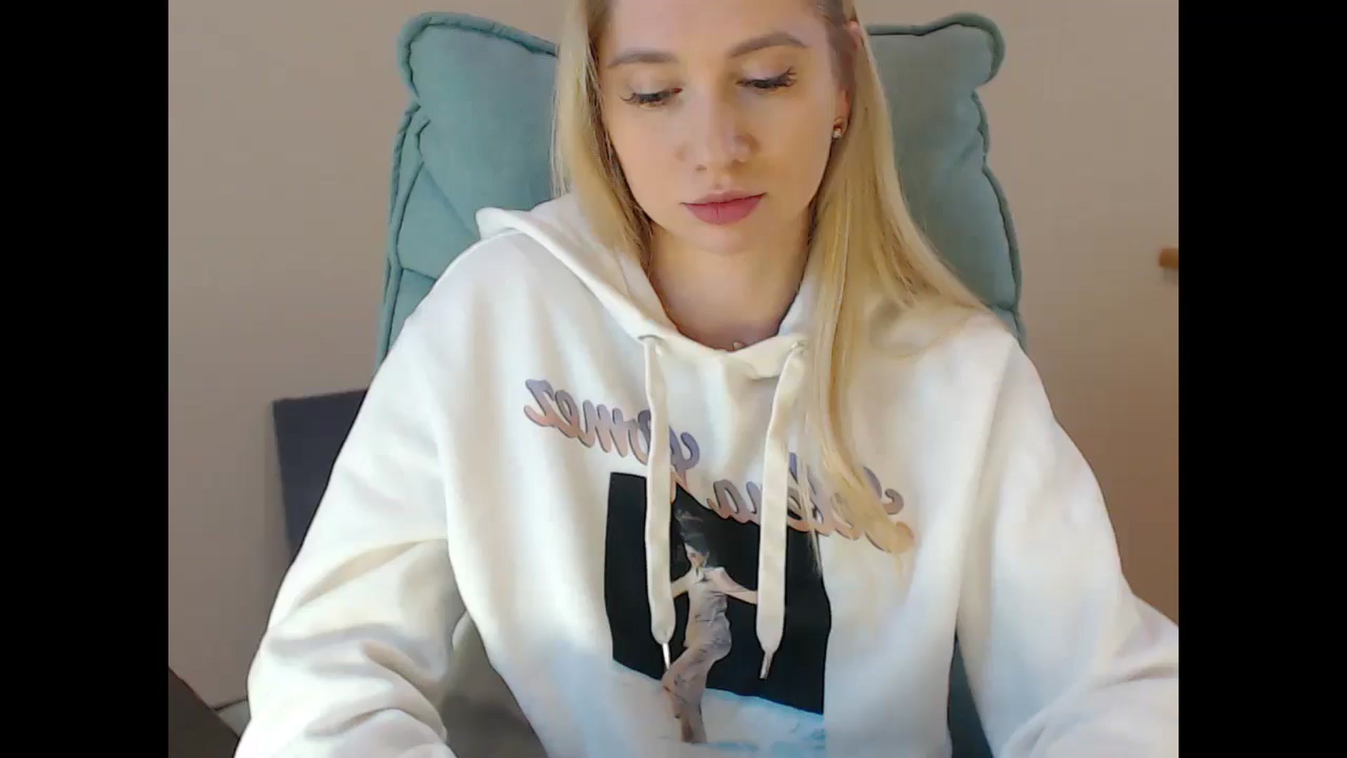 Gallery image thumbnail from Miss_Sylvia's myfreecams stream on, 01/11/2025, 18:19 image 5 of 20