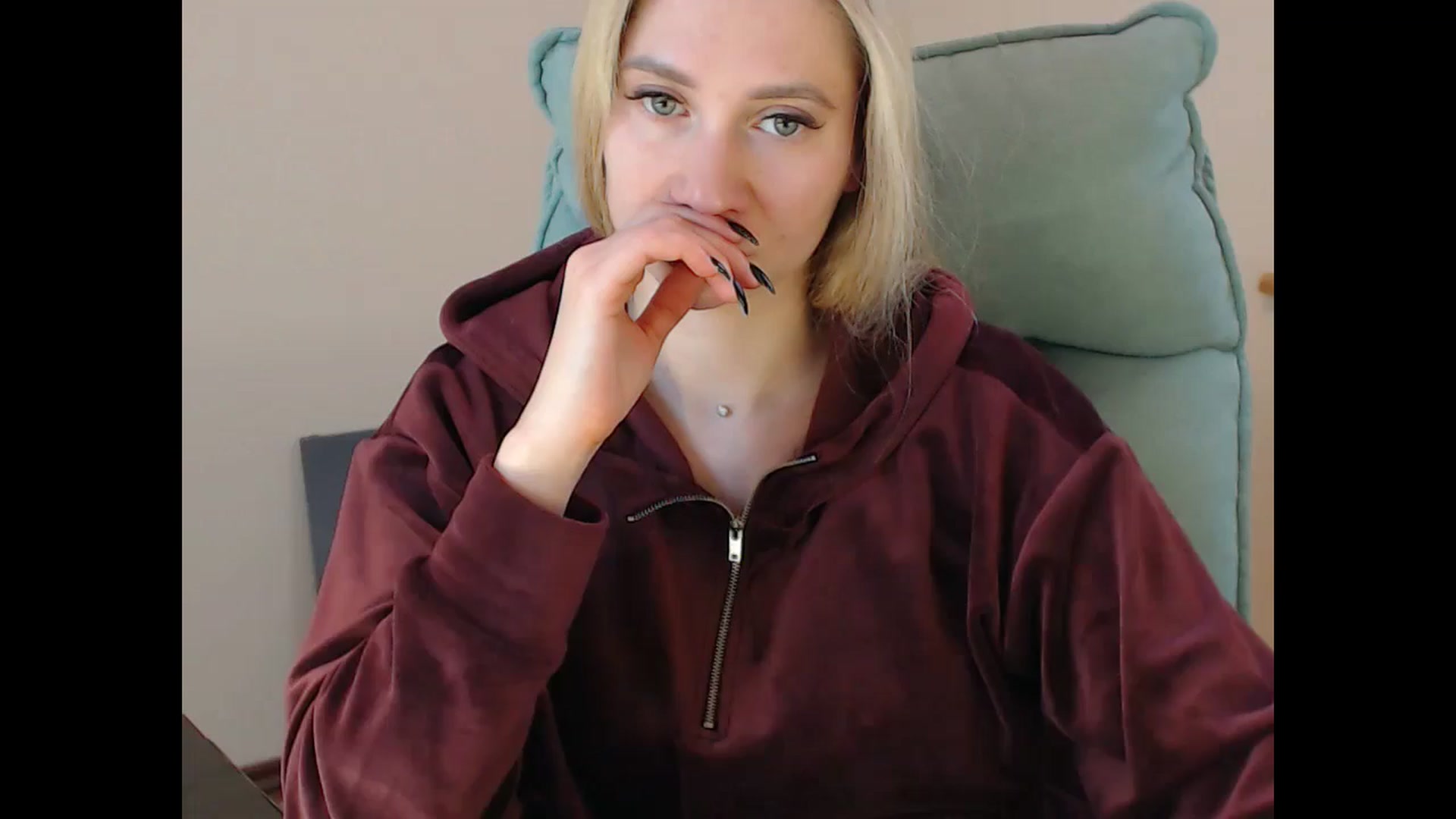 Gallery image thumbnail from Miss_Sylvia's myfreecams stream on, 01/13/2025, 15:57 image 9 of 20