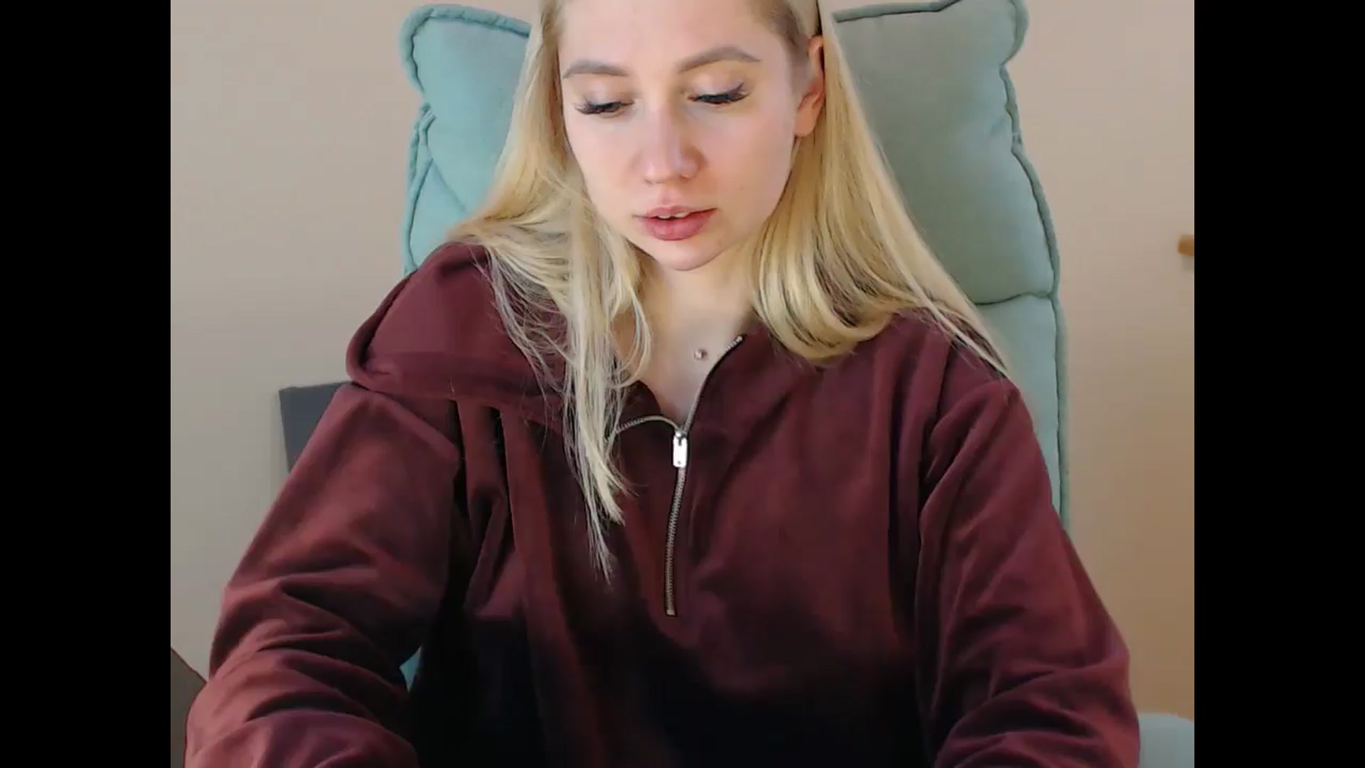 Gallery image thumbnail from Miss_Sylvia's myfreecams stream on, 01/13/2025, 19:28 image 14 of 20