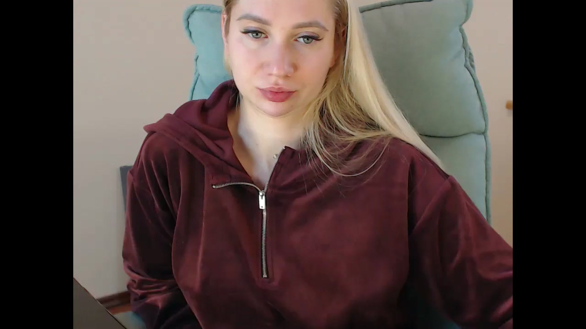 Gallery image thumbnail from Miss_Sylvia's myfreecams stream on, 01/13/2025, 19:28 image 7 of 20