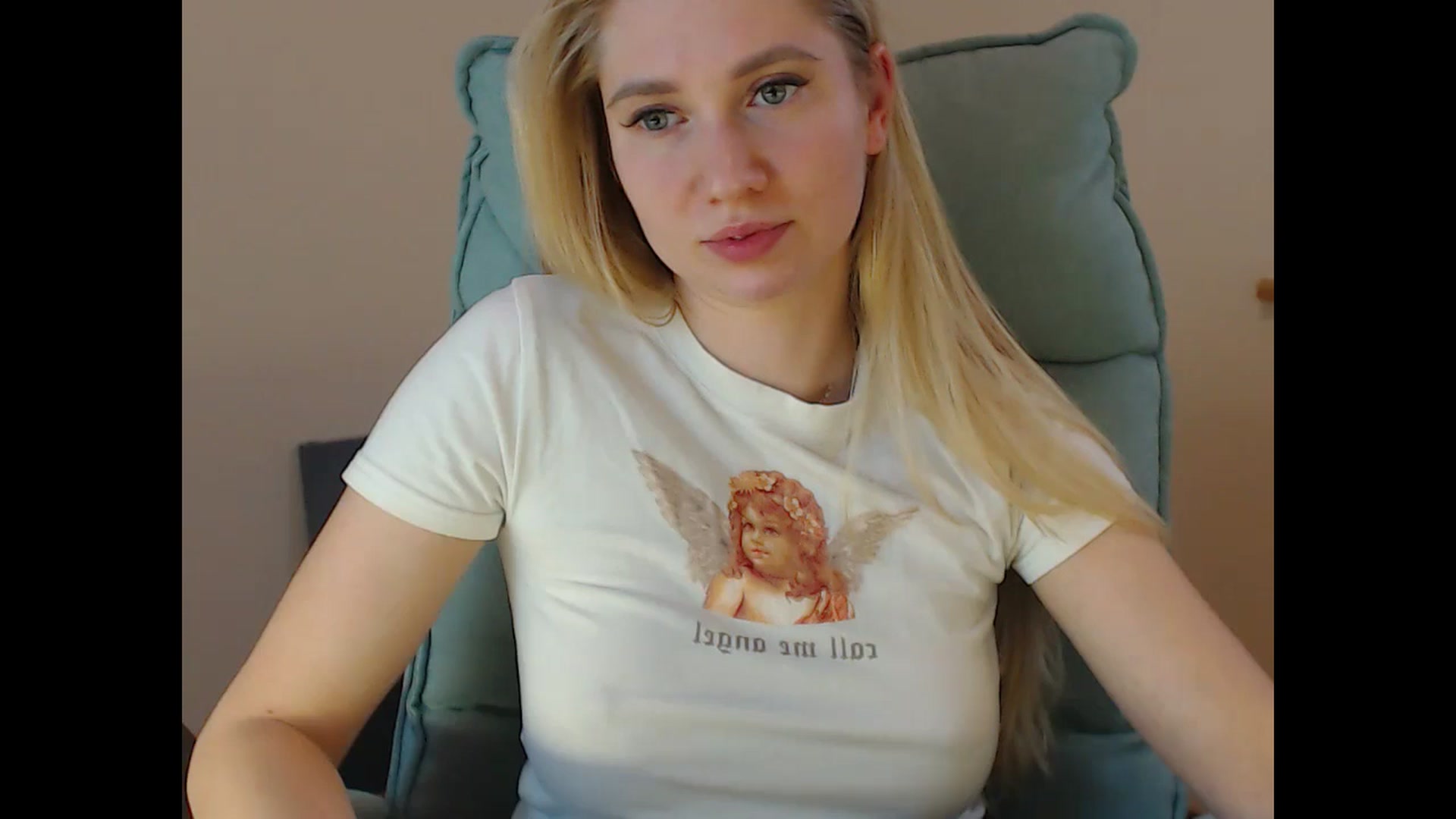 Gallery image thumbnail from Miss_Sylvia's myfreecams stream on, 01/15/2025, 20:17 image 17 of 20