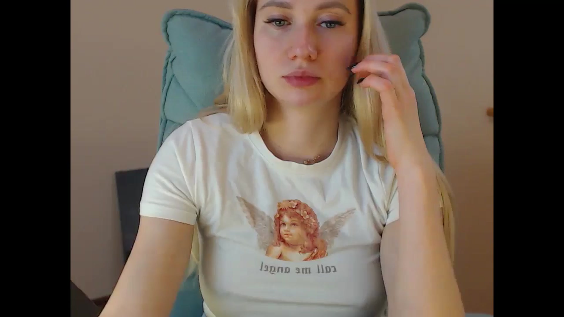 Gallery image thumbnail from Miss_Sylvia's myfreecams stream on, 01/15/2025, 20:17 image 6 of 20