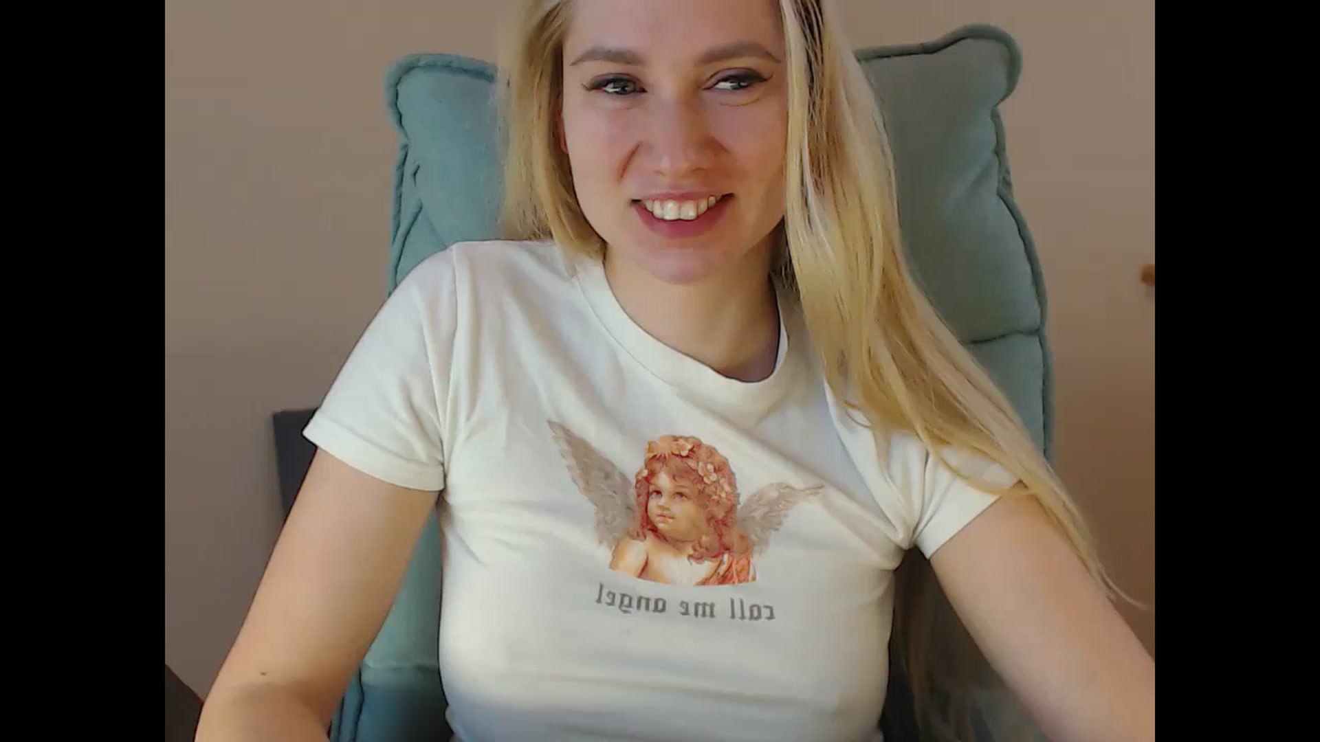 Gallery image thumbnail from Miss_Sylvia's myfreecams stream on, 01/15/2025, 20:17 image 2 of 20