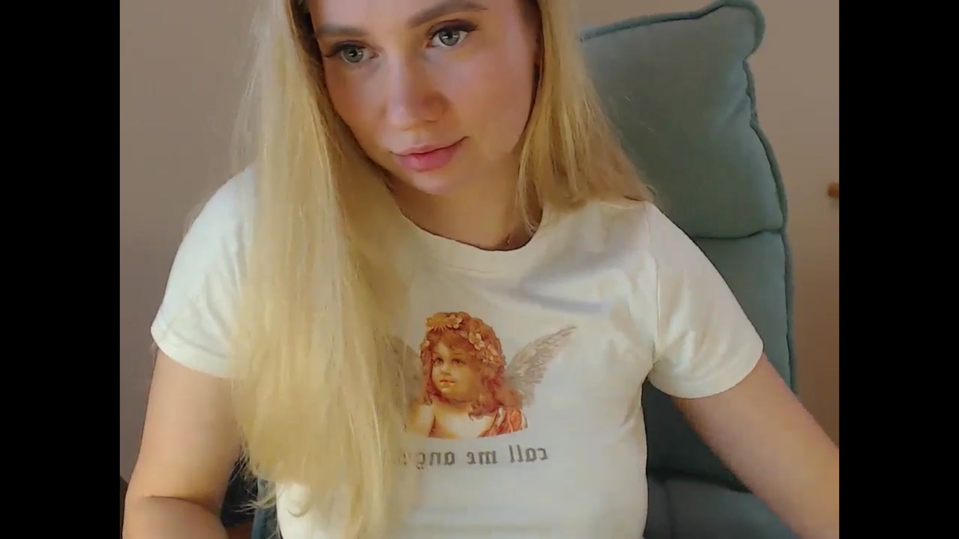 Gallery image thumbnail from Miss_Sylvia's myfreecams stream on, 01/15/2025, 20:17 image 10 of 20