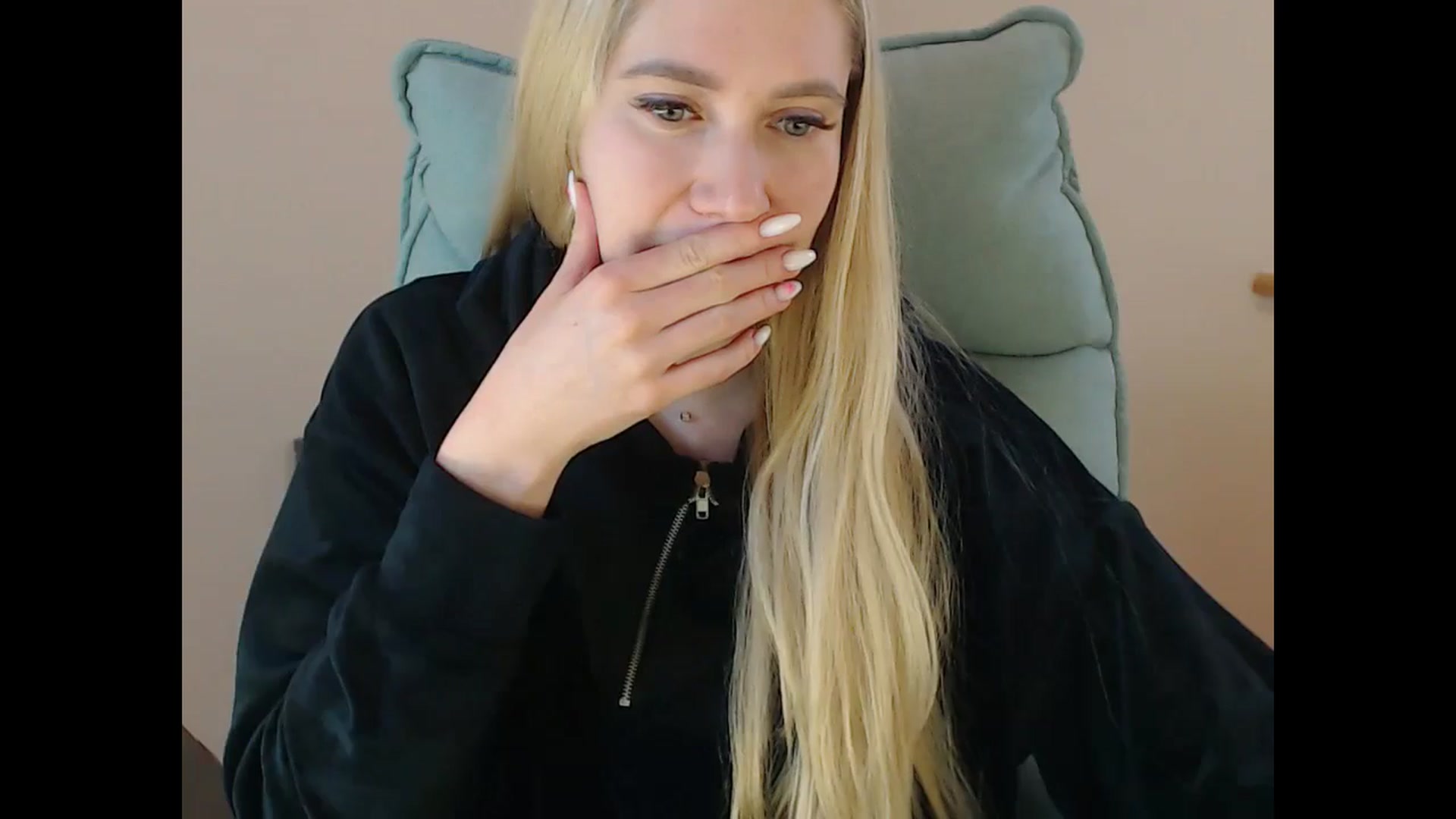 Gallery image thumbnail from Miss_Sylvia's myfreecams stream on, 01/19/2025, 19:55 image 16 of 20