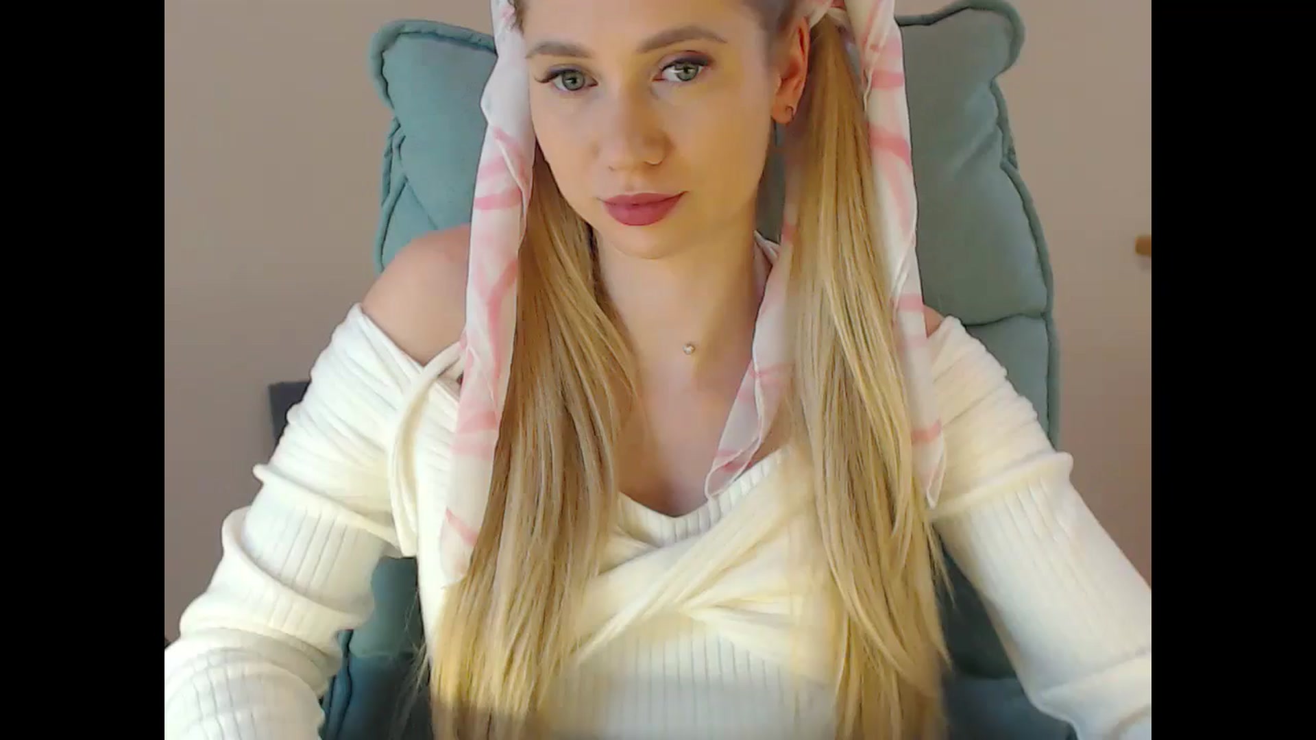 Gallery image thumbnail from Miss_Sylvia's myfreecams stream on, 01/21/2025, 17:38 image 2 of 20