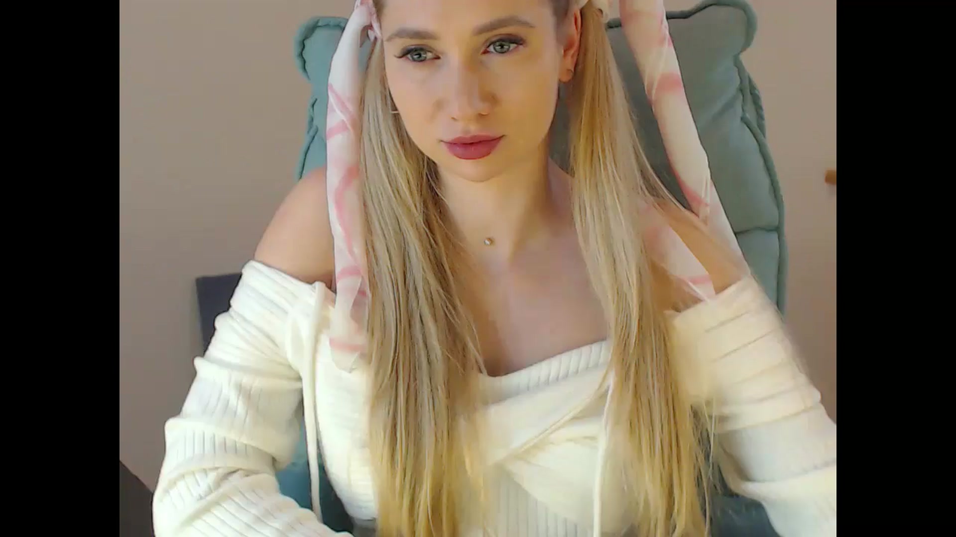 Gallery image thumbnail from Miss_Sylvia's myfreecams stream on, 01/21/2025, 19:44 image 3 of 20