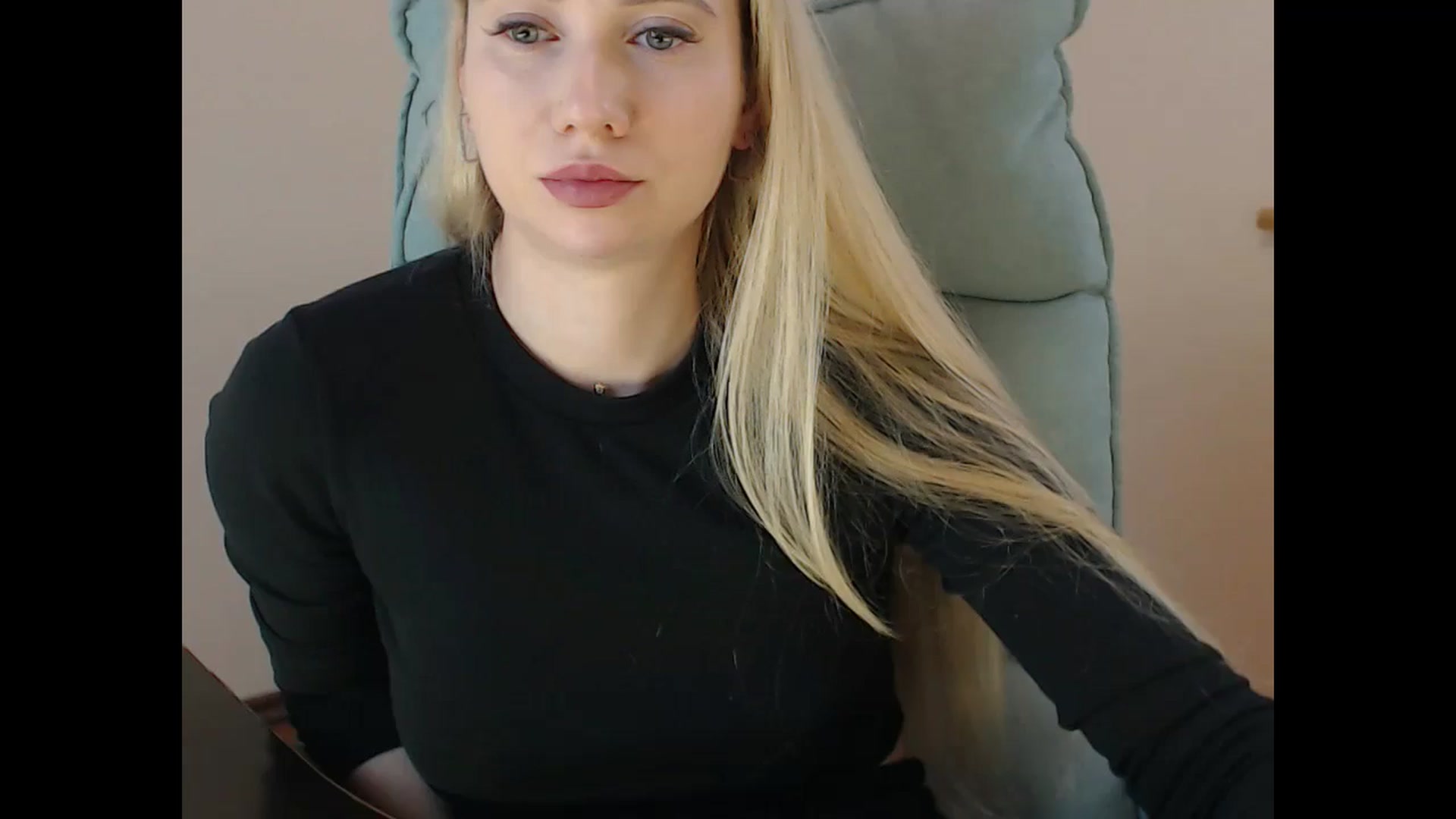 Gallery image thumbnail from Miss_Sylvia's myfreecams stream on, 01/22/2025, 19:30 image 6 of 20