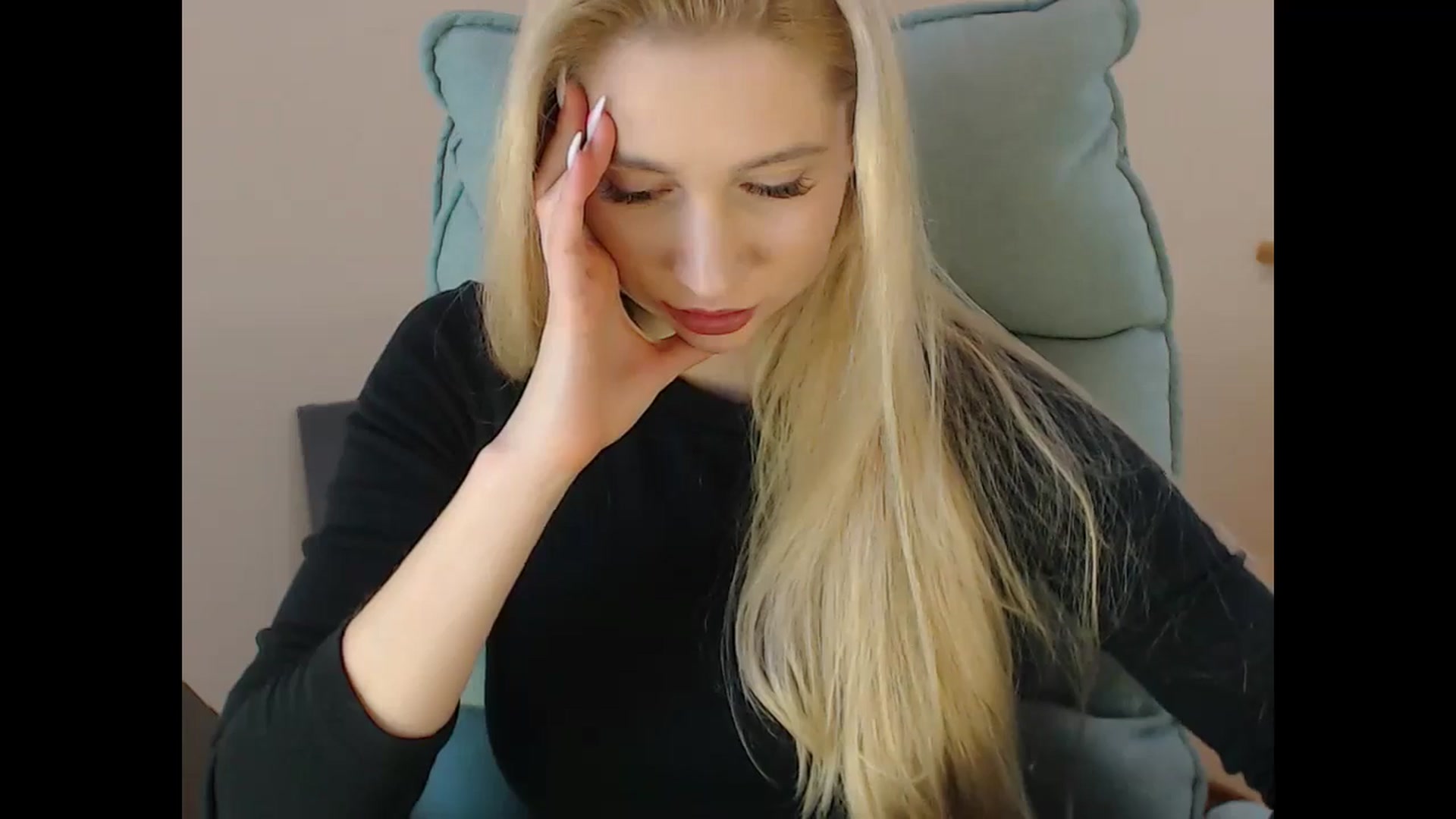 Gallery image thumbnail from Miss_Sylvia's myfreecams stream on, 01/22/2025, 19:30 image 13 of 20