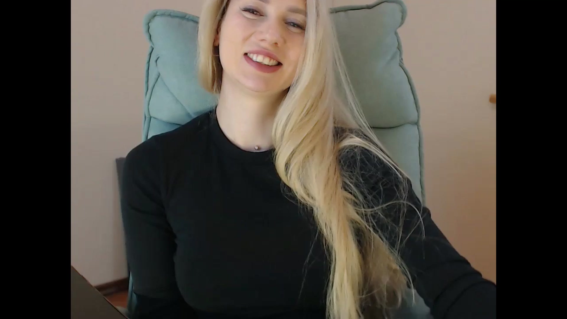 Gallery image thumbnail from Miss_Sylvia's myfreecams stream on, 01/22/2025, 19:30 image 12 of 20