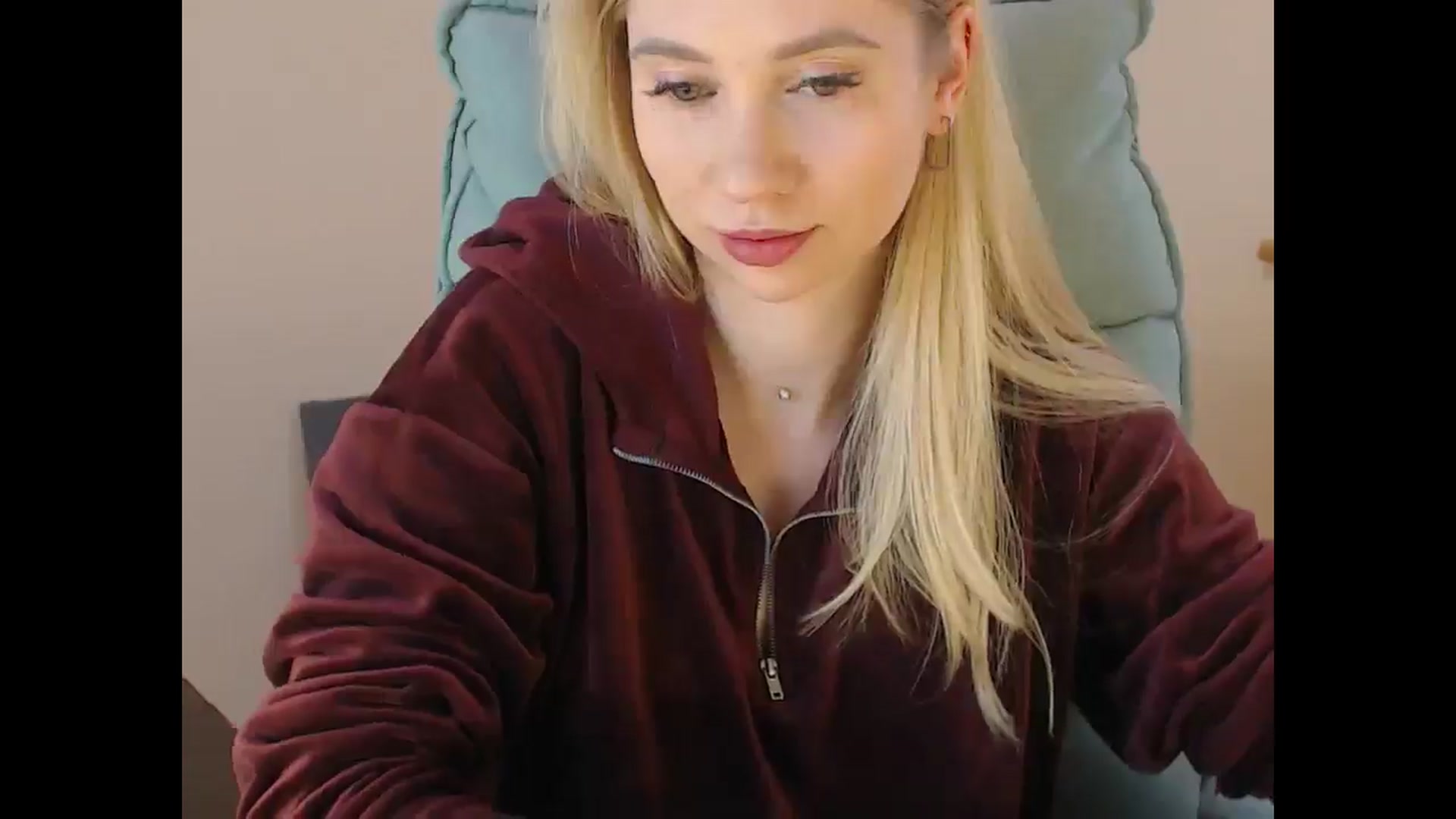 Gallery image thumbnail from Miss_Sylvia's myfreecams stream on, 01/23/2025, 15:56 image 2 of 20