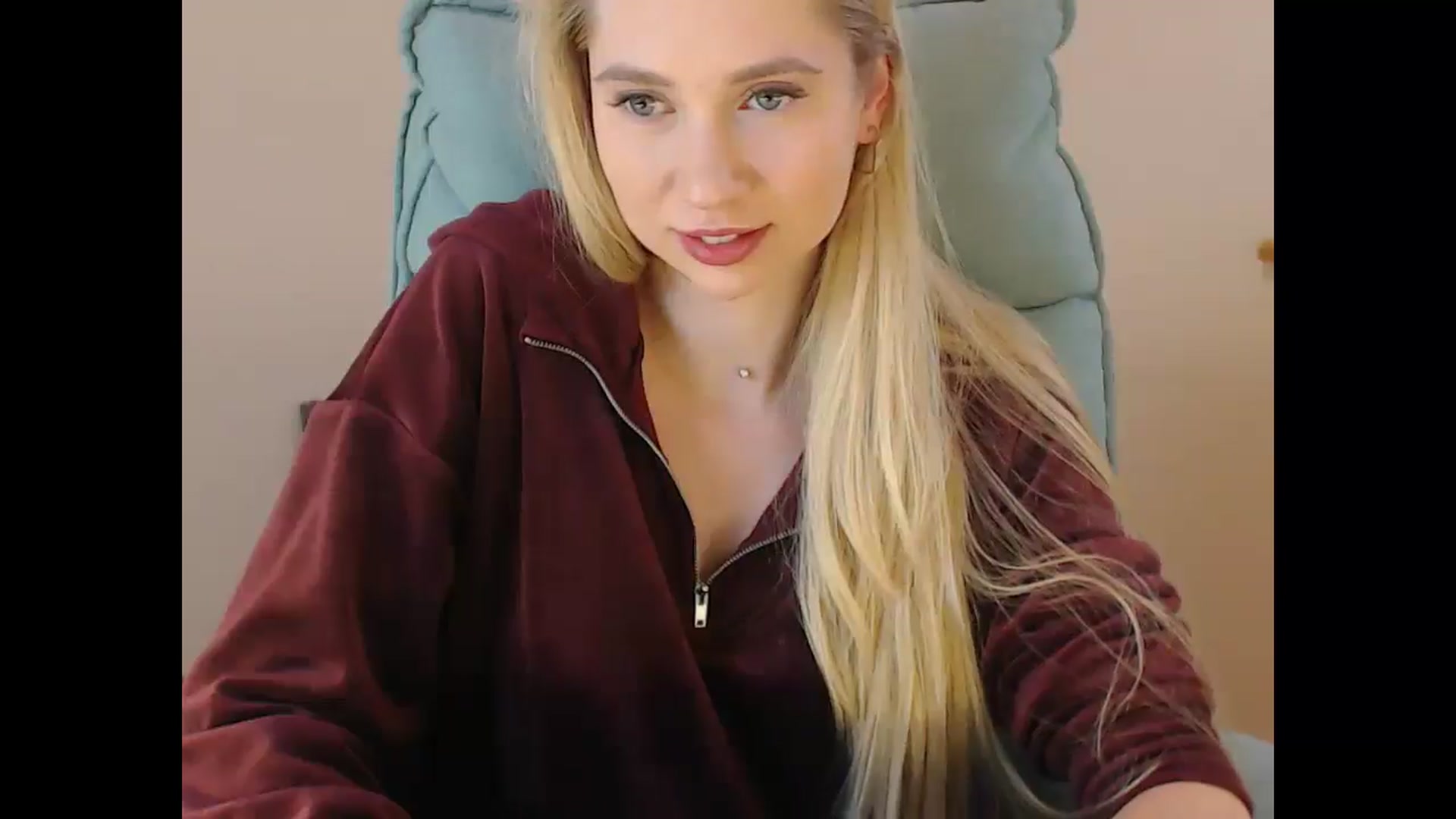 Gallery image thumbnail from Miss_Sylvia's myfreecams stream on, 01/23/2025, 15:56 image 15 of 20