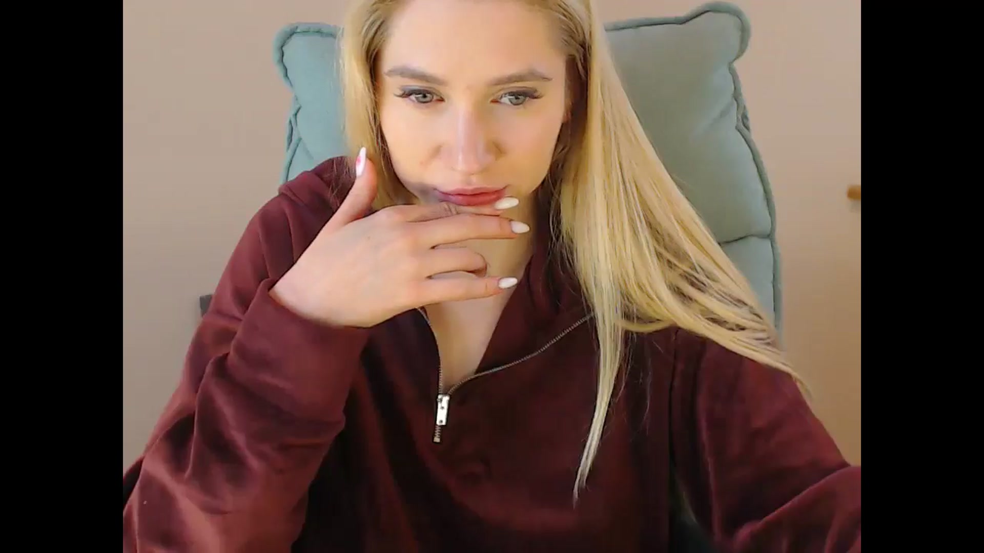 Gallery image thumbnail from Miss_Sylvia's myfreecams stream on, 01/23/2025, 18:26 image 2 of 20