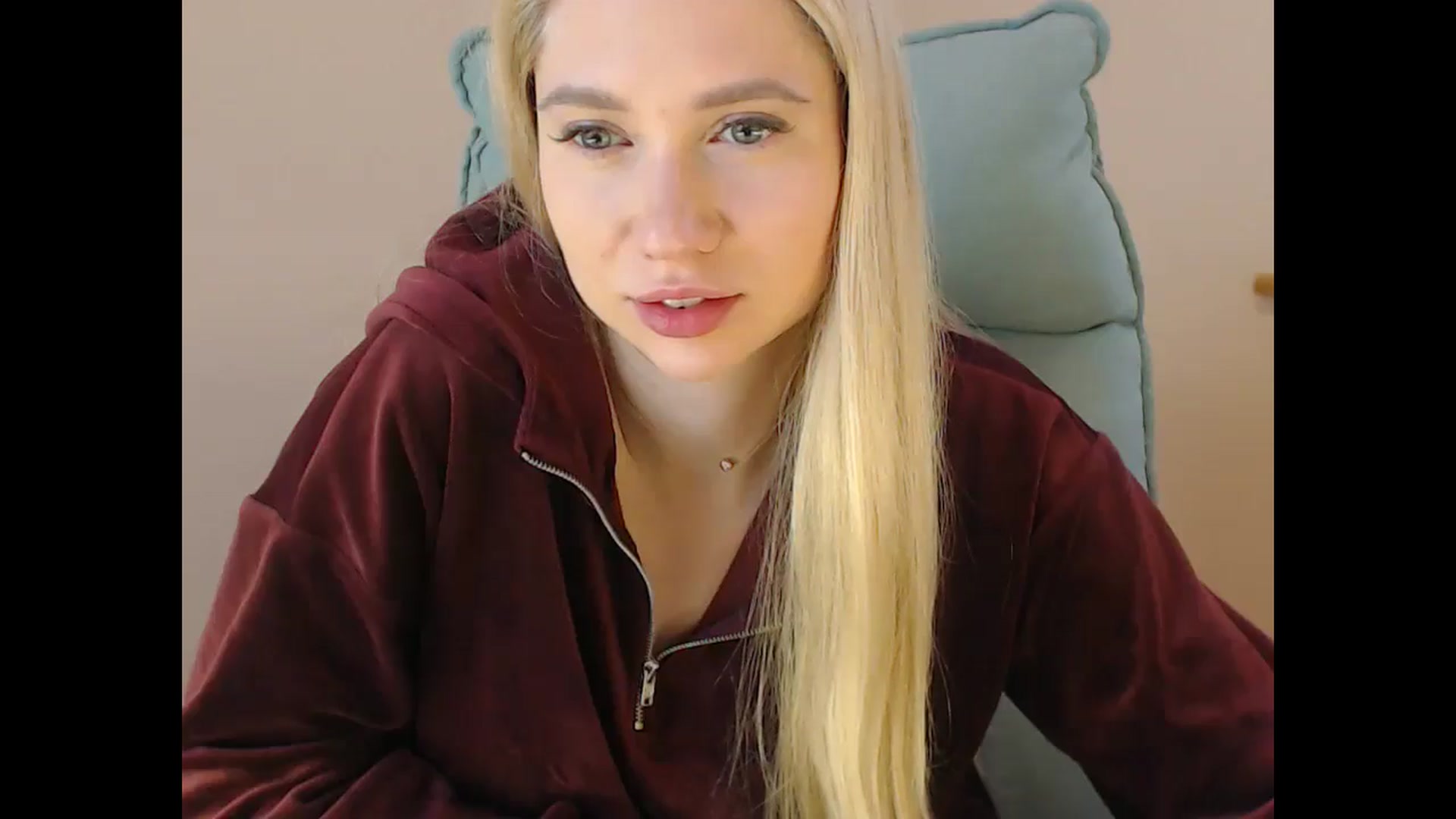 Gallery image thumbnail from Miss_Sylvia's myfreecams stream on, 01/23/2025, 18:26 image 14 of 20