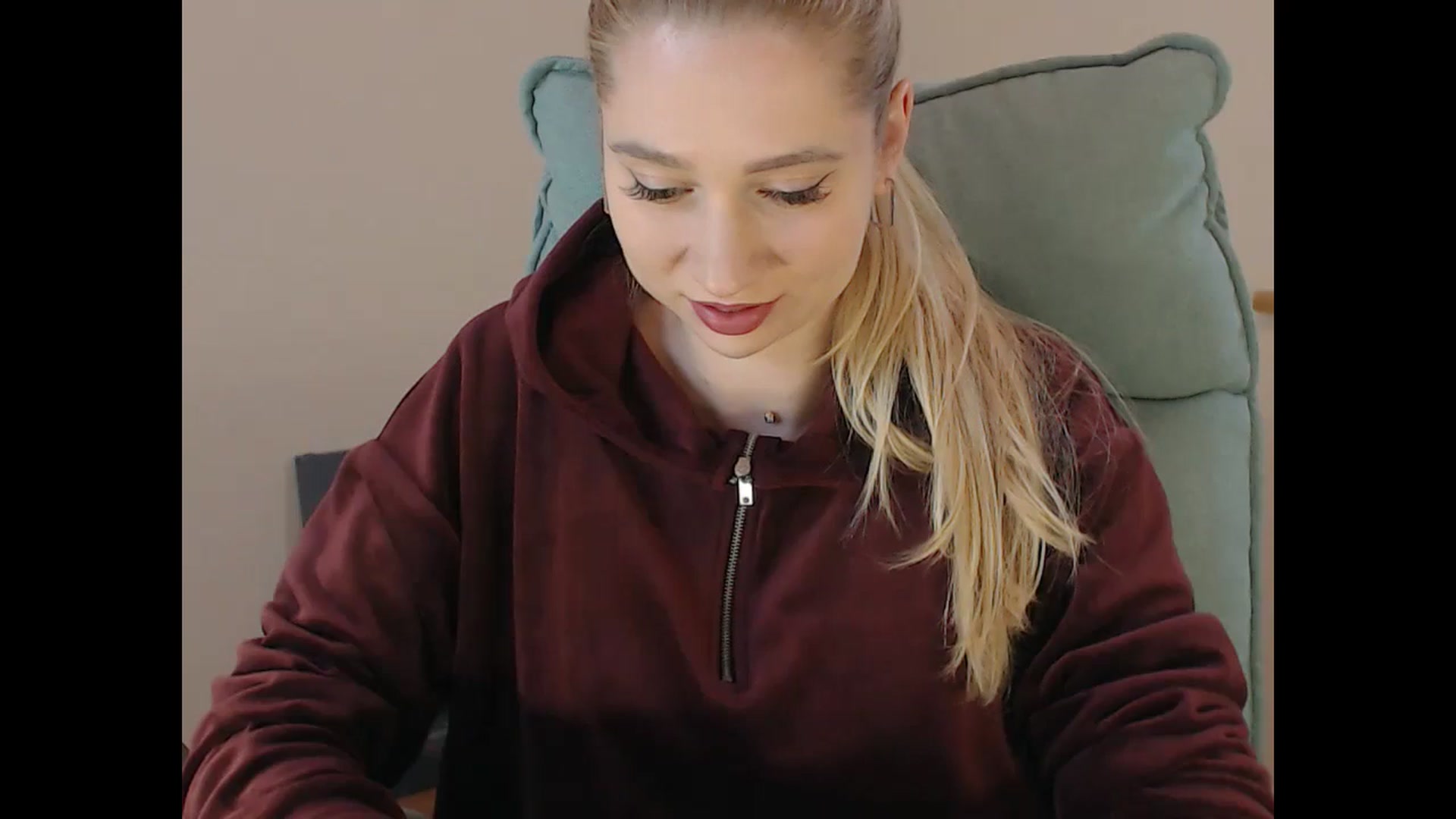 Gallery image thumbnail from Miss_Sylvia's myfreecams stream on, 01/24/2025, 17:37 image 2 of 20