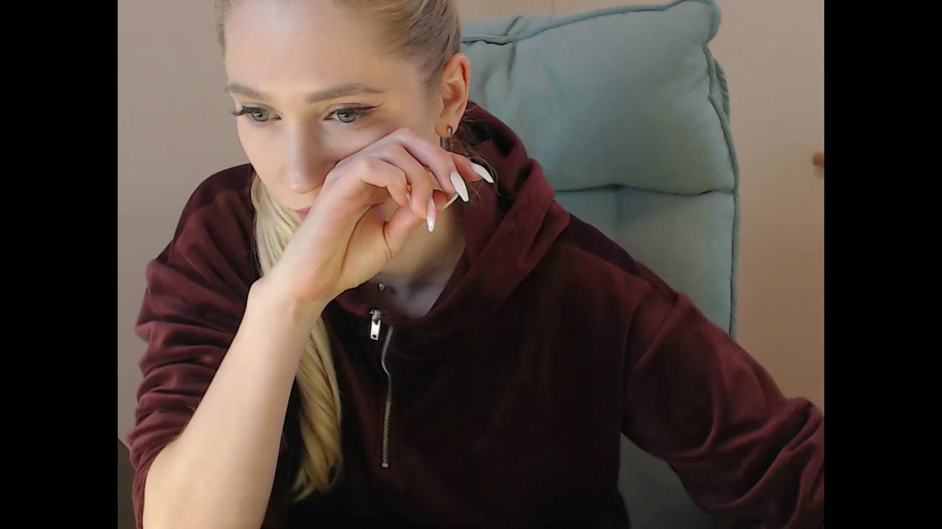 Gallery image thumbnail from Miss_Sylvia's myfreecams stream on, 01/24/2025, 19:47 image 7 of 20